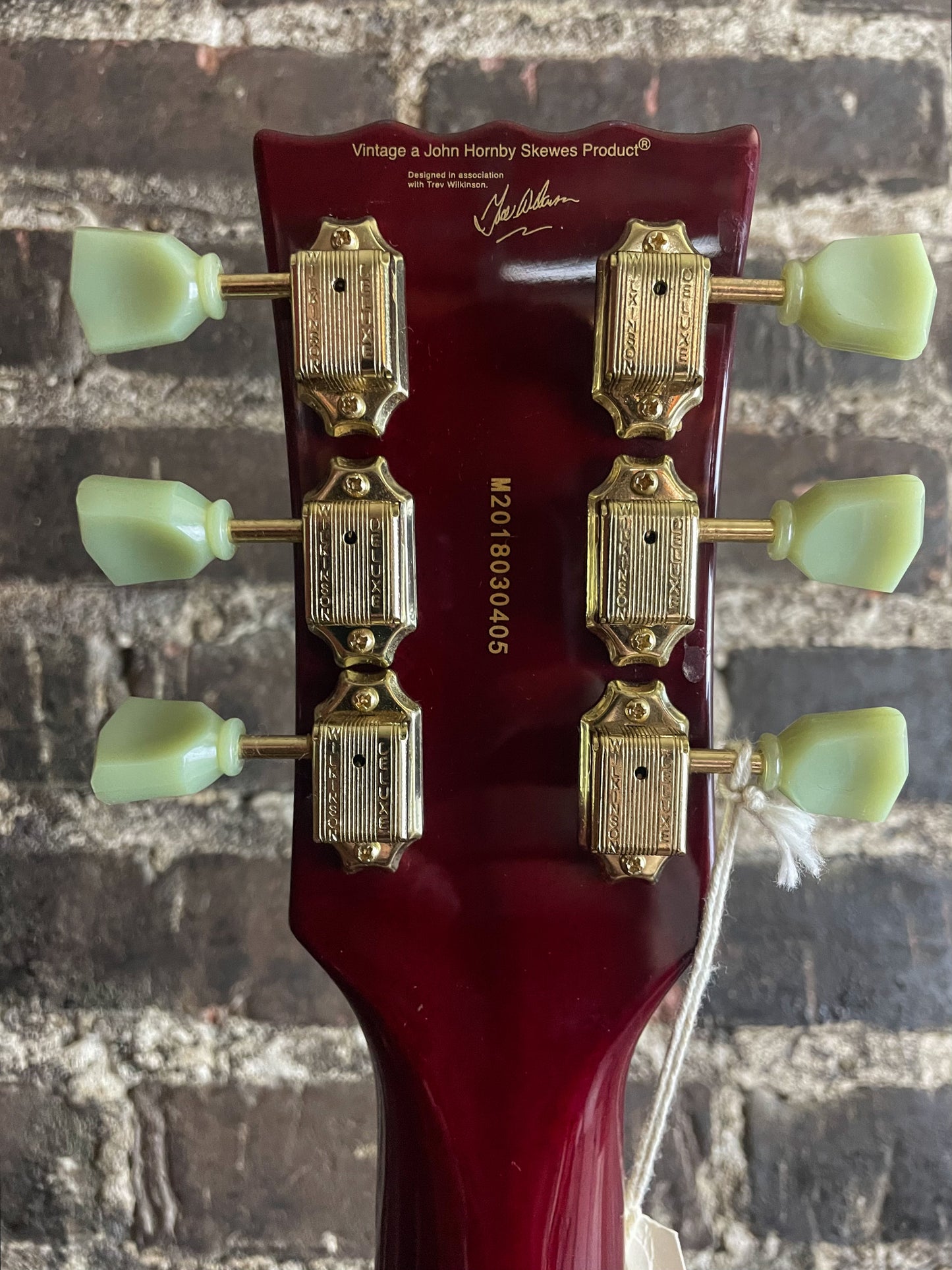 2020 Vintage V100M-WR - Wine Red (USED)