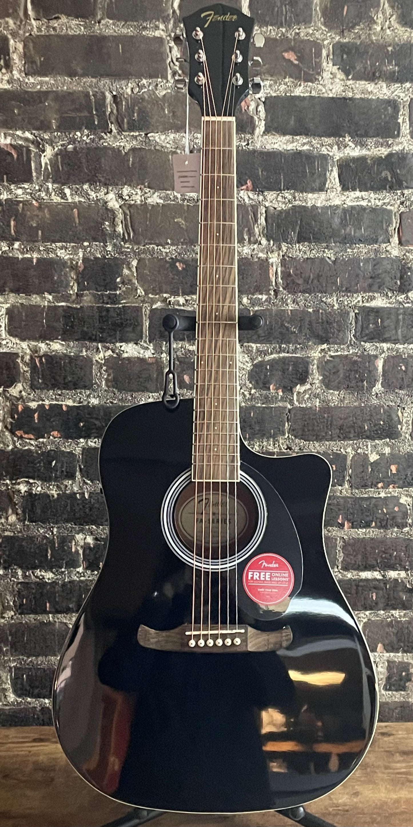Fender FA-125CE Dreadnought Acoustic-Electric Guitar Black
