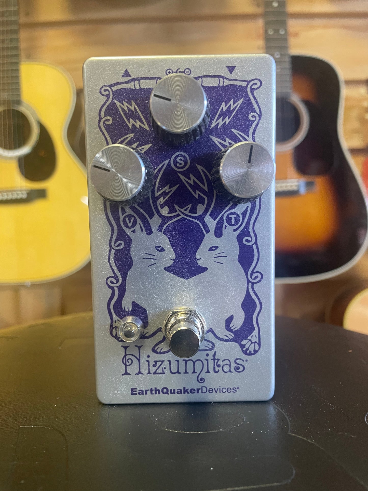 EarthQuaker Devices Hizumitas Fuzz Sustainar Pedal (NEW)