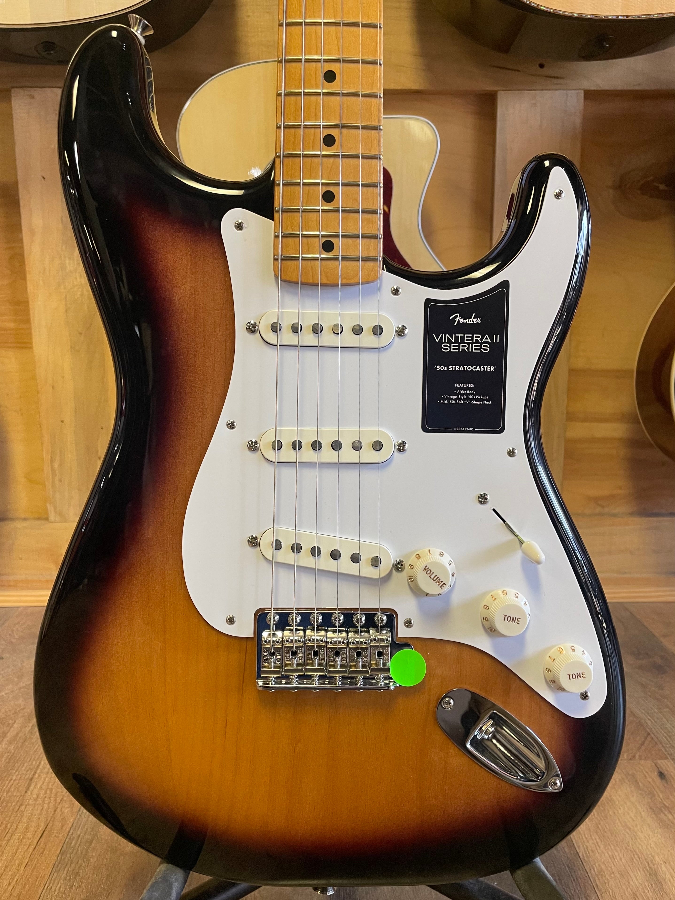 Fender Vintera II '50s Stratocaster - 2-color Sunburst with Maple  Fingerboard (NEW)