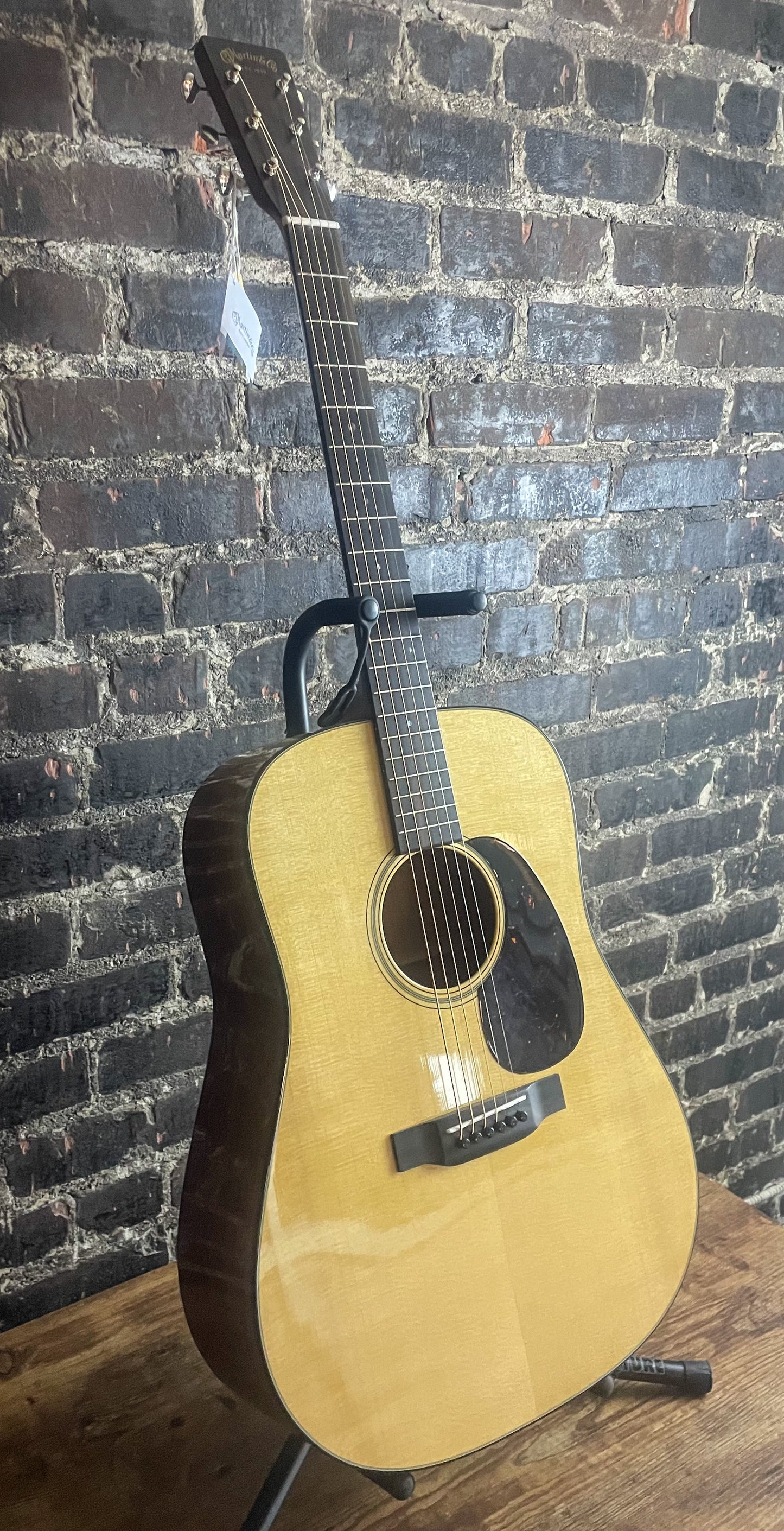 Martin D-18 Acoustic Guitar - Natural