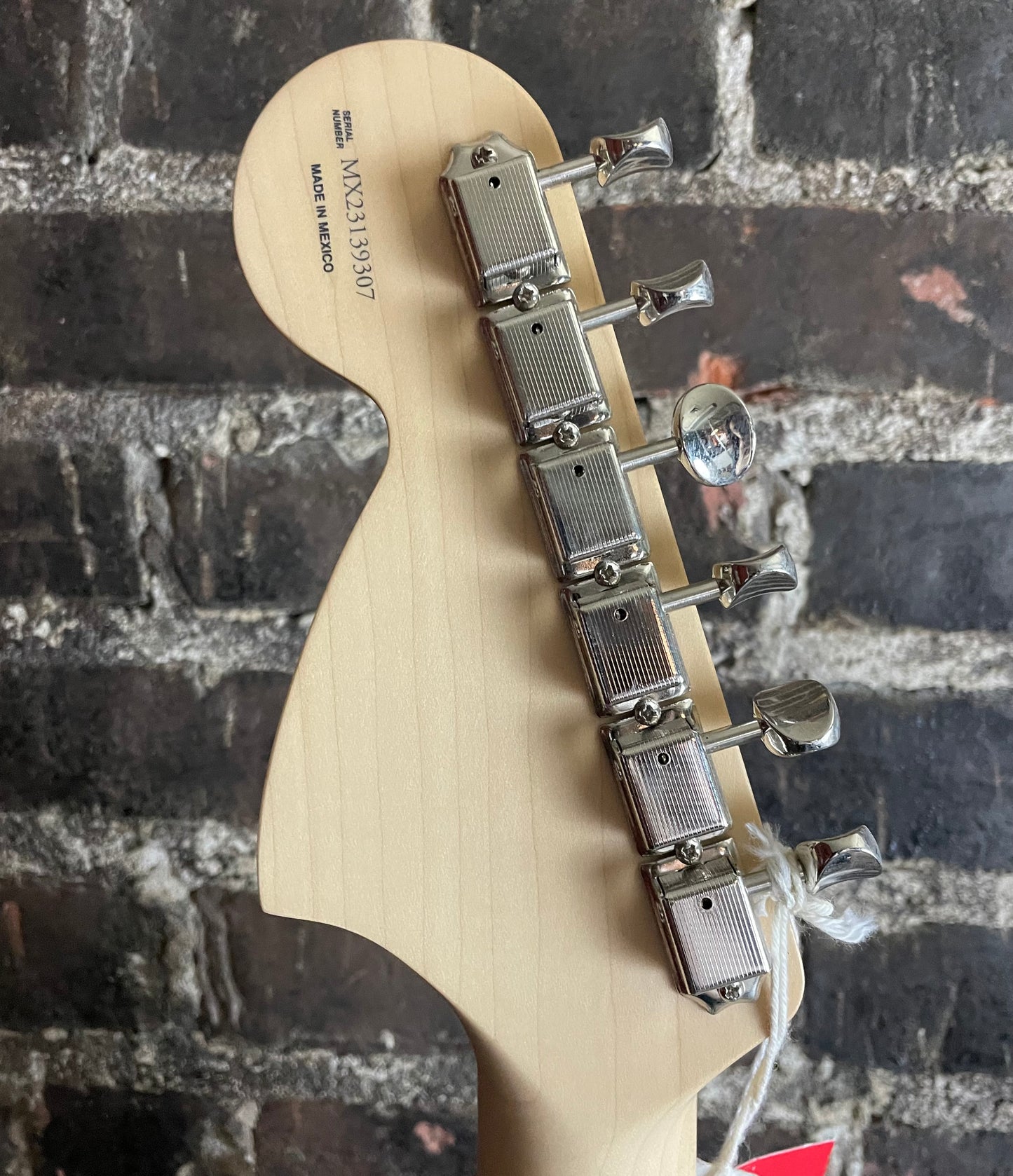 Fender Tom DeLonge Stratocaster Electric Guitar - Surf Green