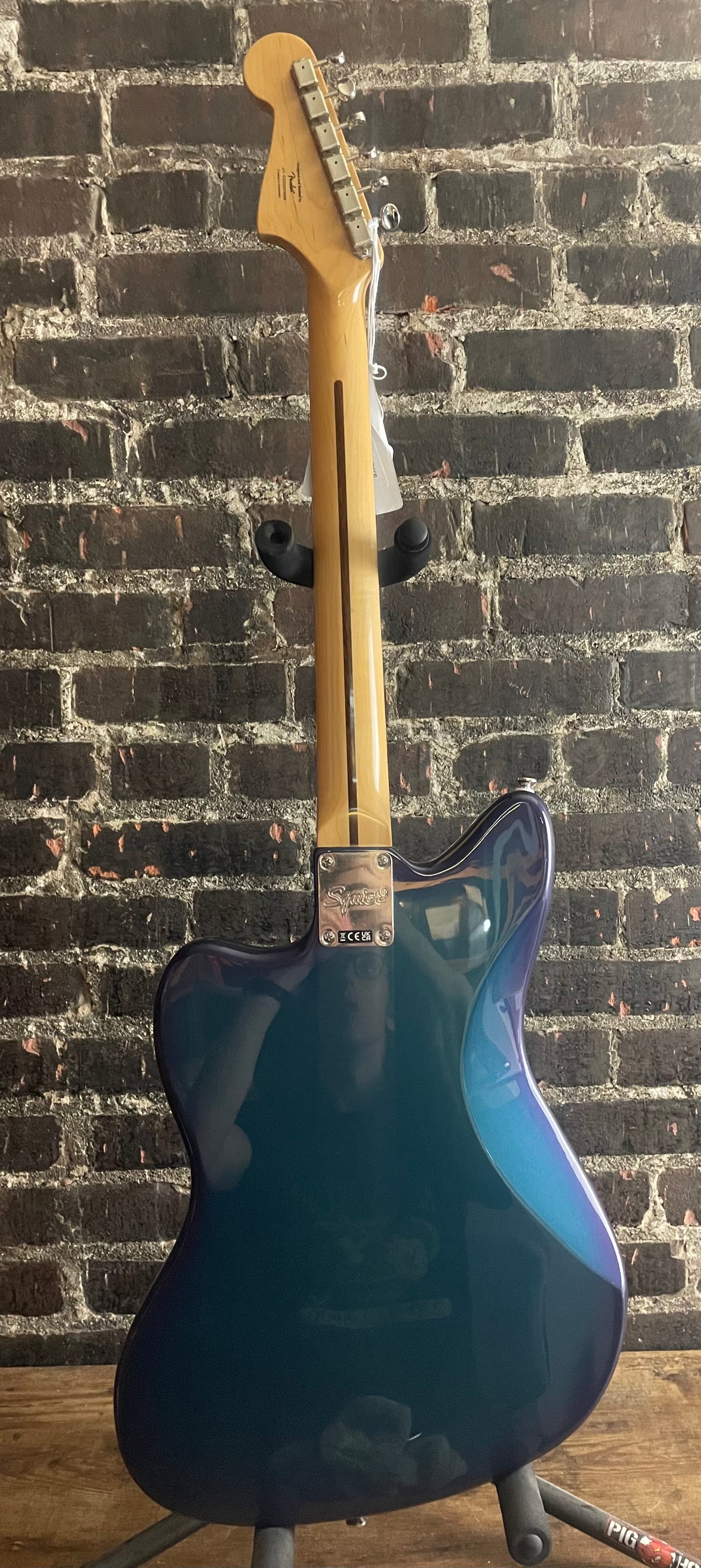 Squier Limited Edition Classic Vibe 60s Jazzmaster Guitar Competitive Burgundy