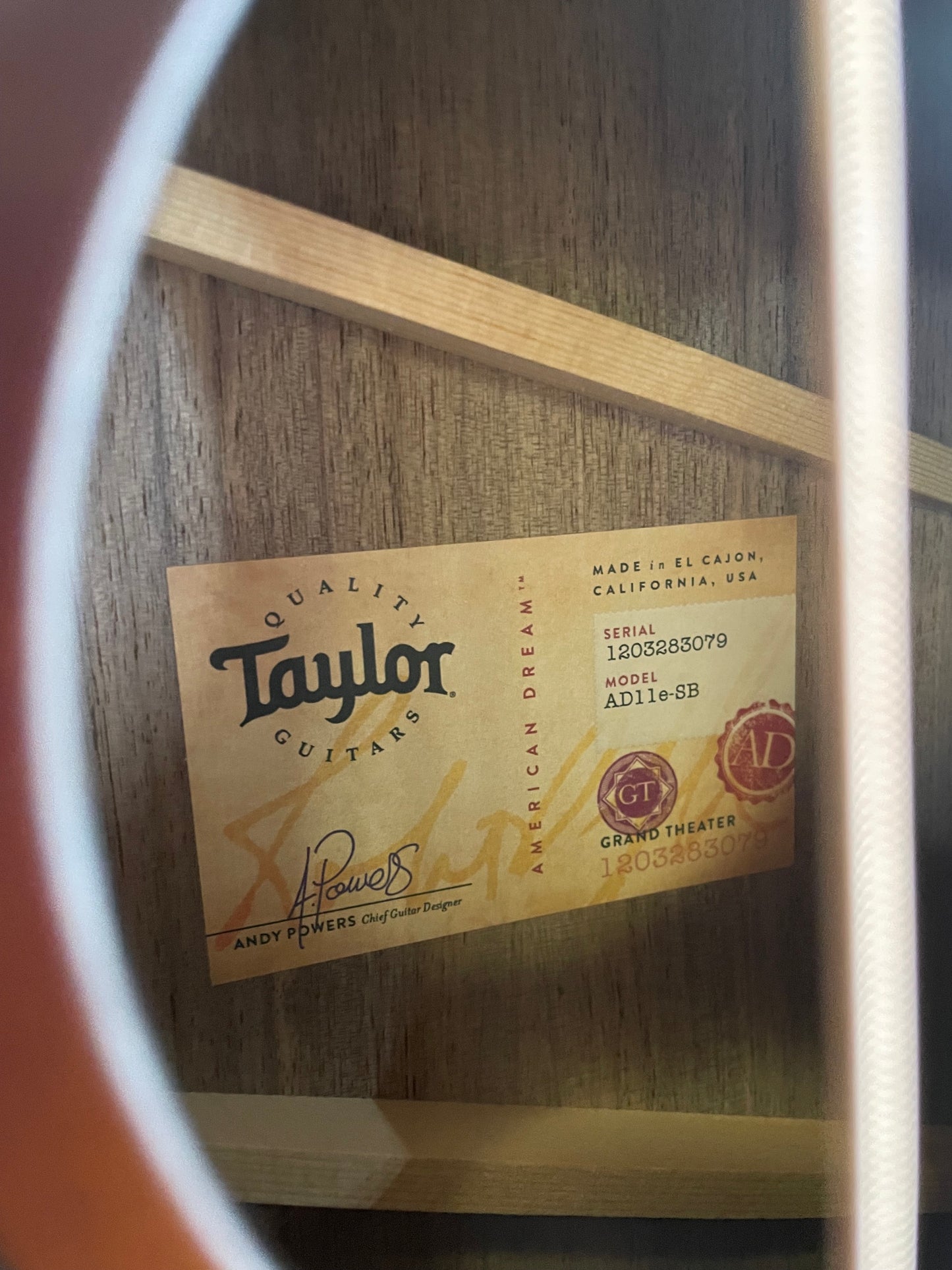 Taylor AD11e-SB