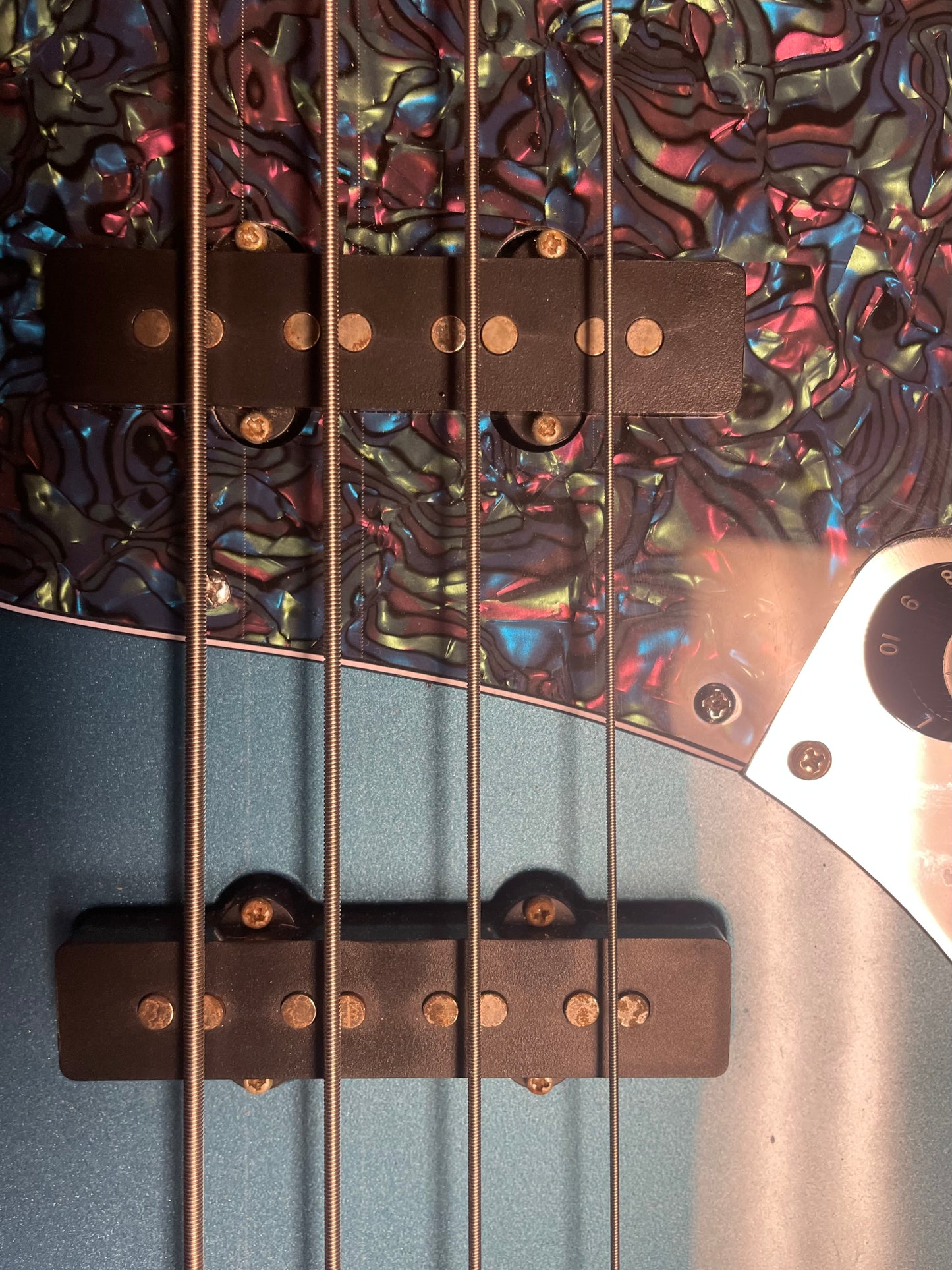 2007 Fender Standard Fretless Jazz Bass- Lake Placid Blue (USED)