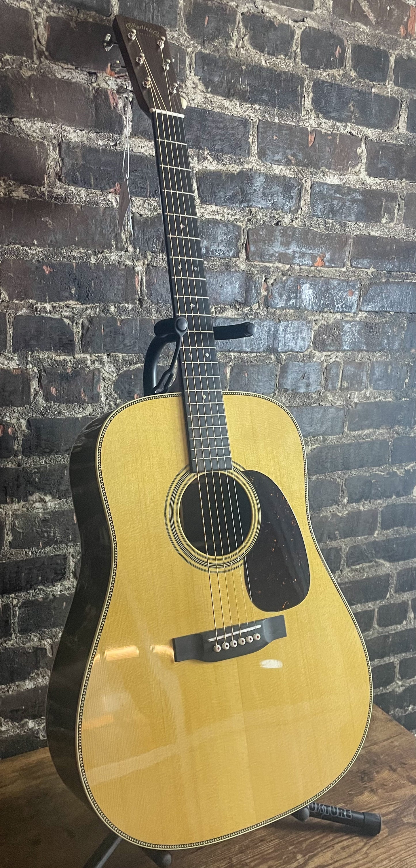 Martin HD-28 Standard Series Acoustic Guitar - Natural with Aging Toner (2025)