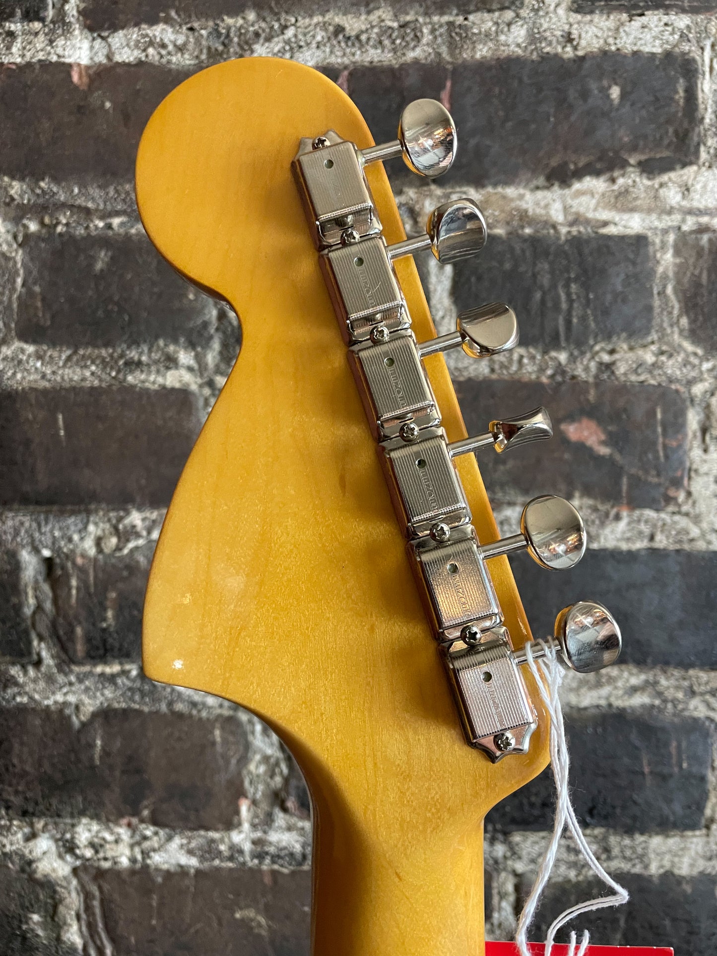 Fender American Vintage II 1966 Jazzmaster Electric Guitar - Dakota Red