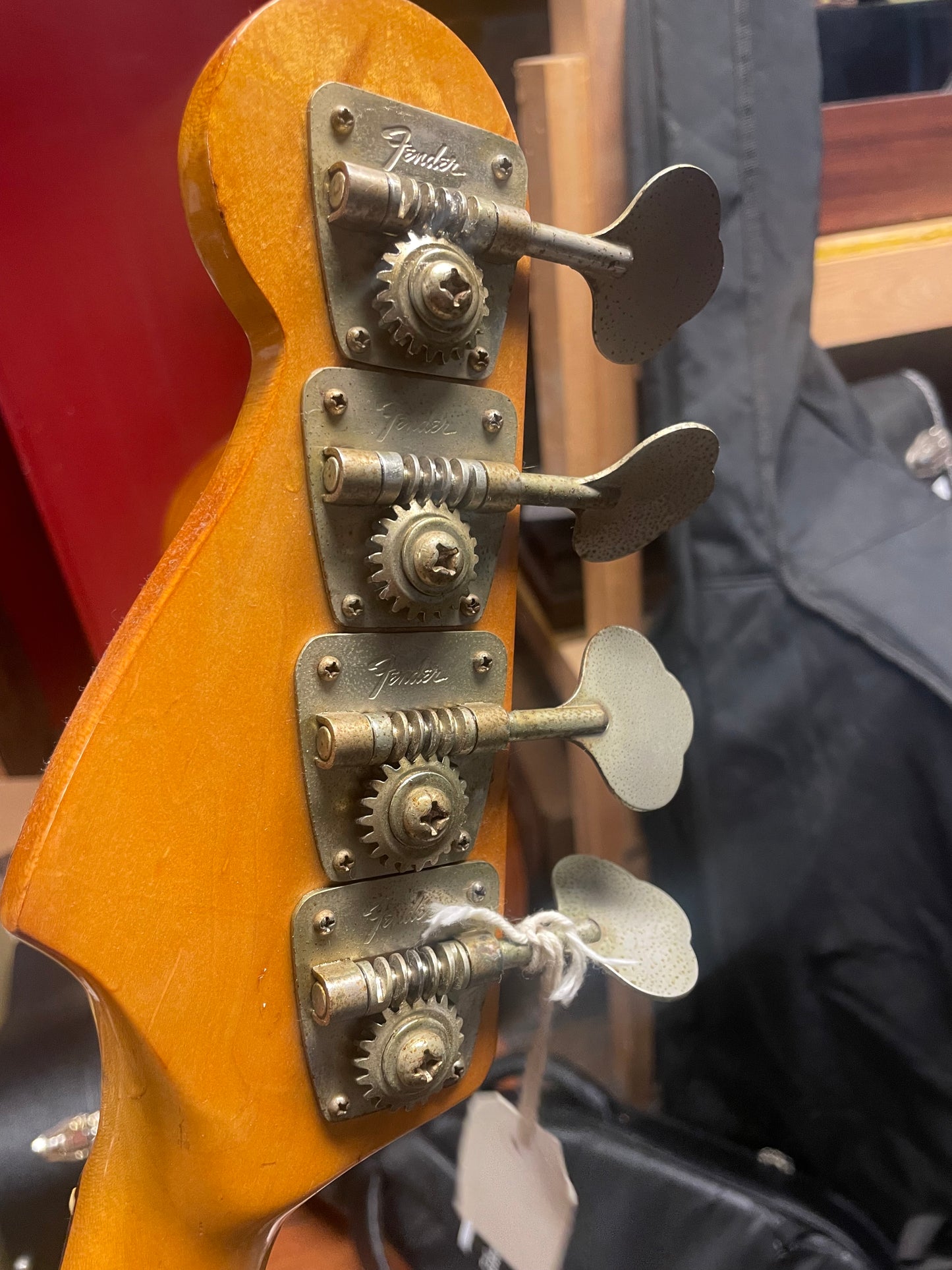 1971 Fender Precision Bass-Sunburst