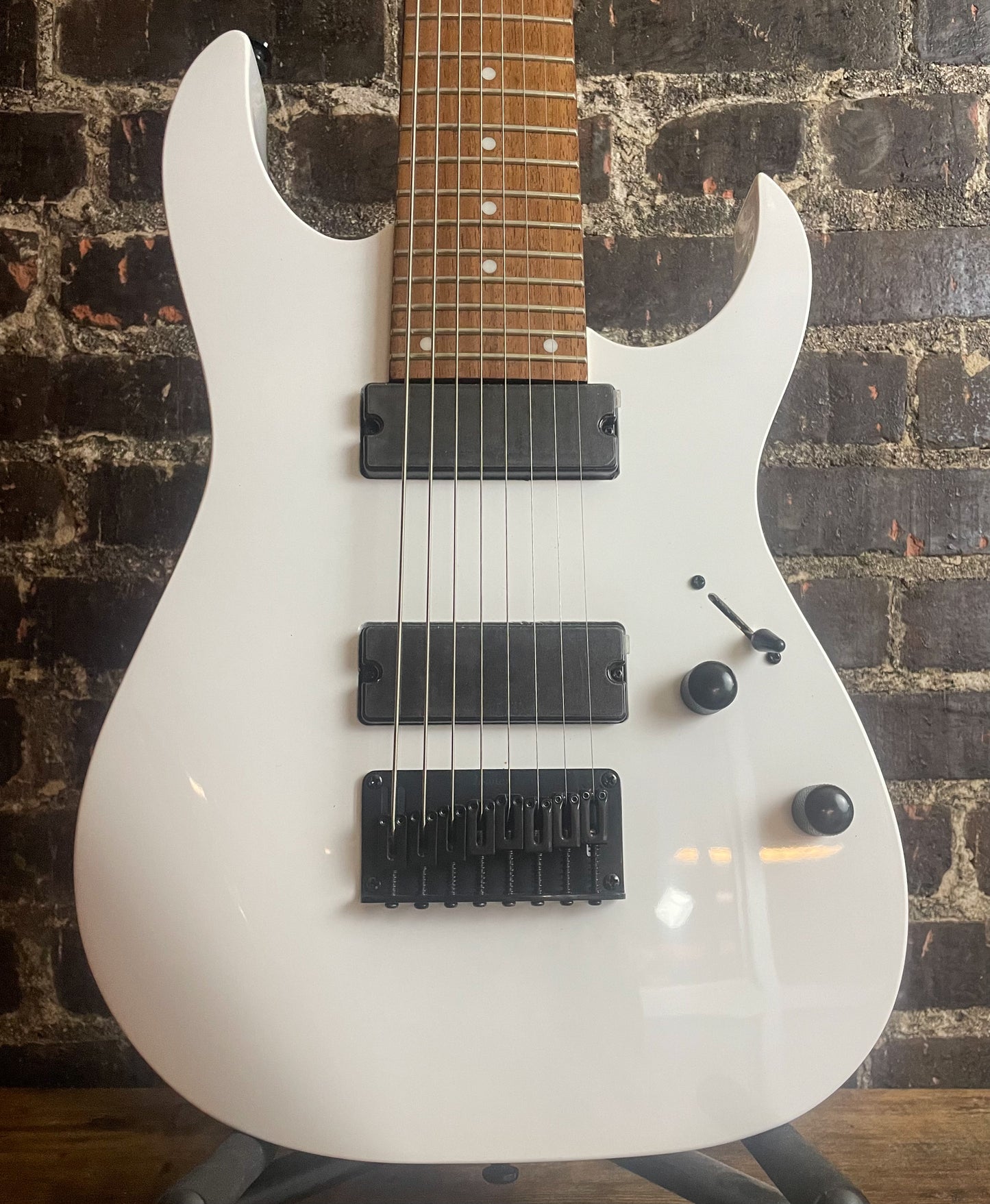 Ibanez RG8 8-String Electric Guitar White