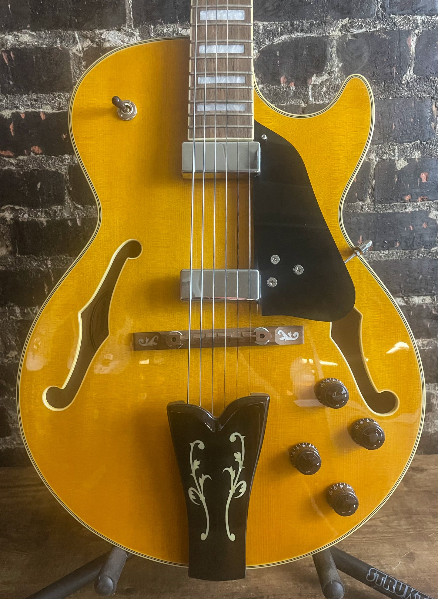 Ibanez George Benson Signature GB10EM - Antique Amber