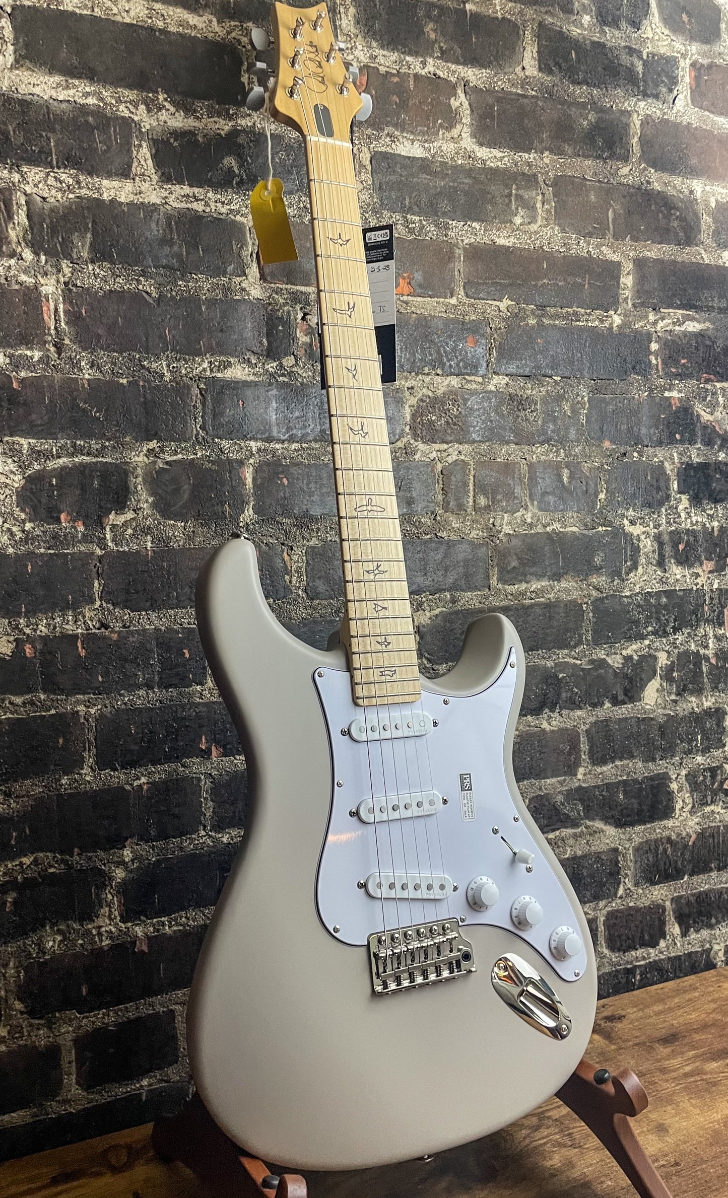 PRS Silver Sky - Satin Moc Sand with Maple Fingerboard