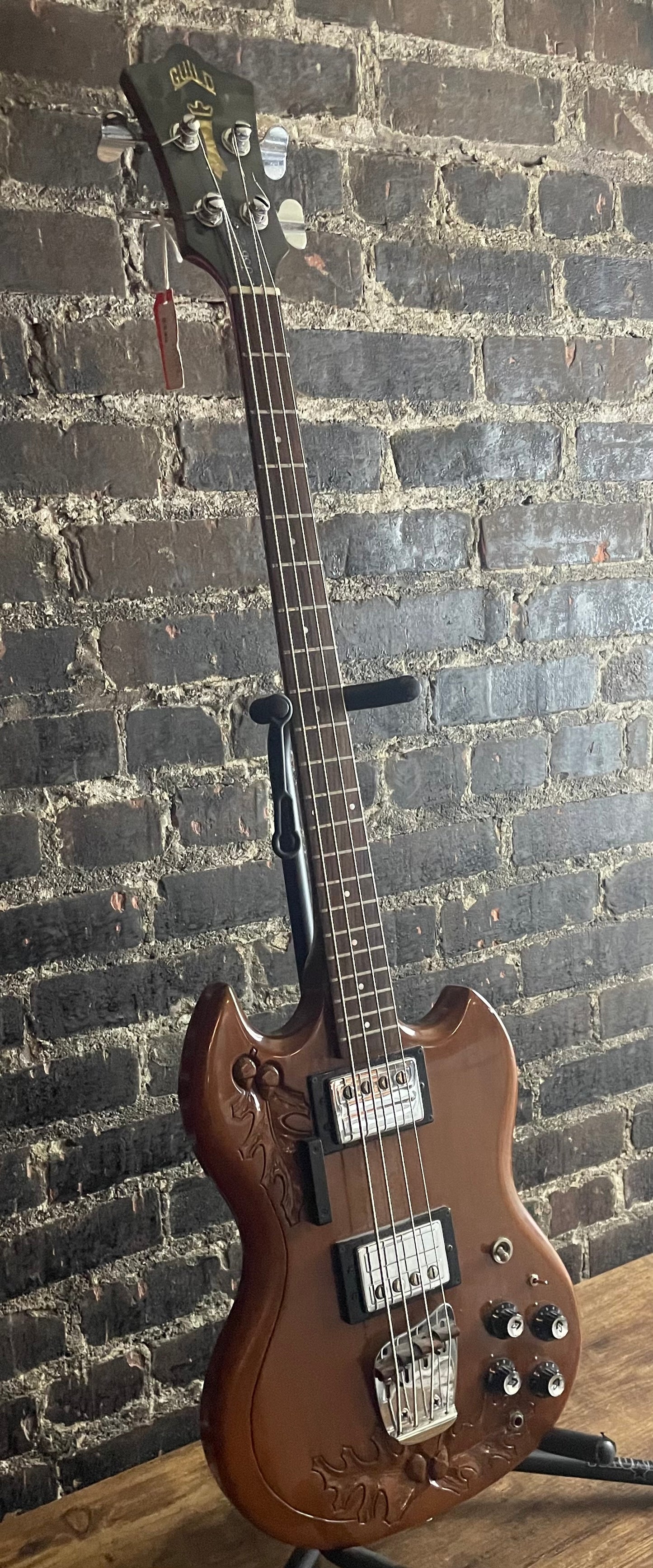 1974 Guild JS-II Jetstar Oak Leaf and Acorn (USED)