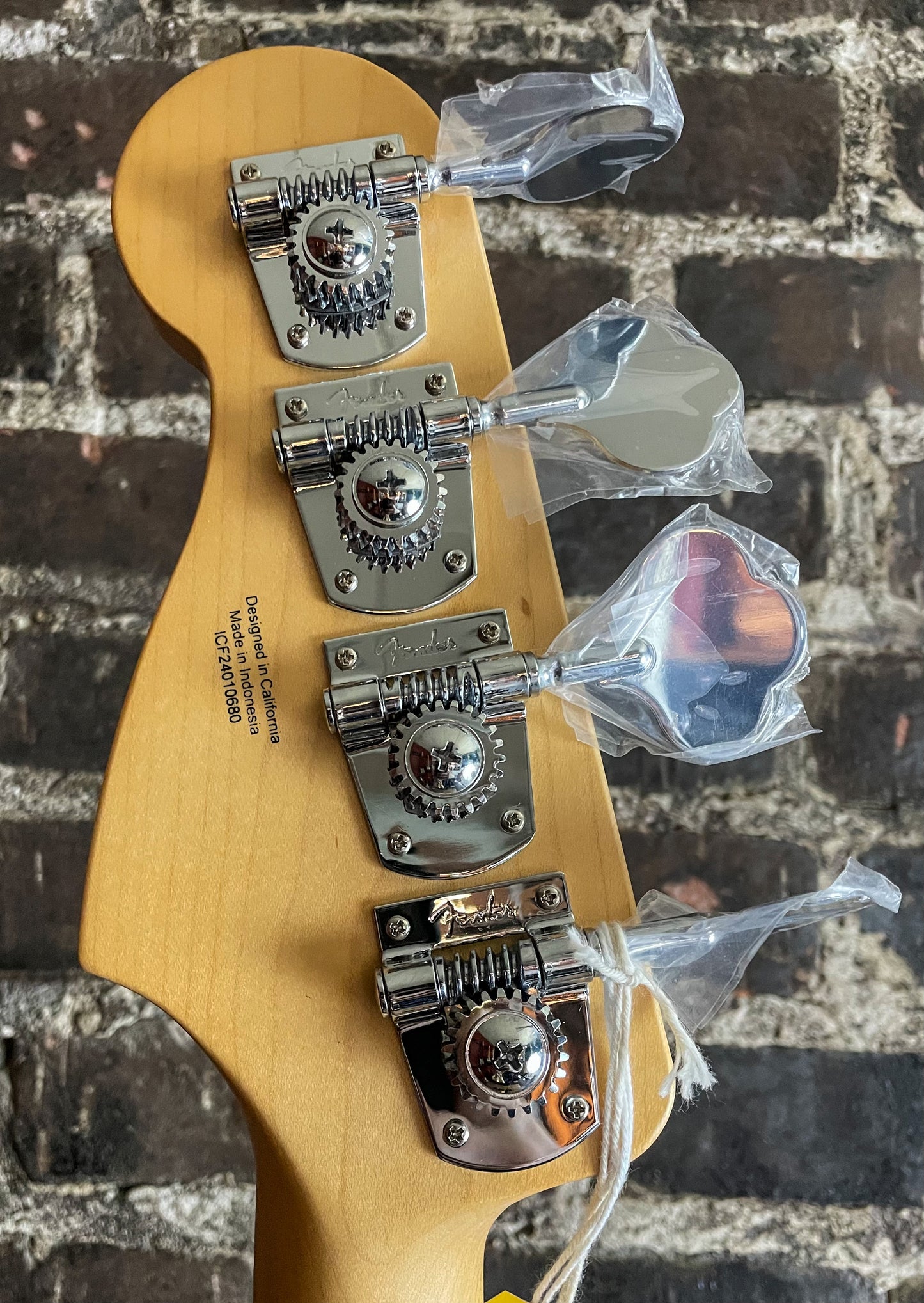 Fender Standard Precision Bass - Candy Cola, Maple Fingerboard