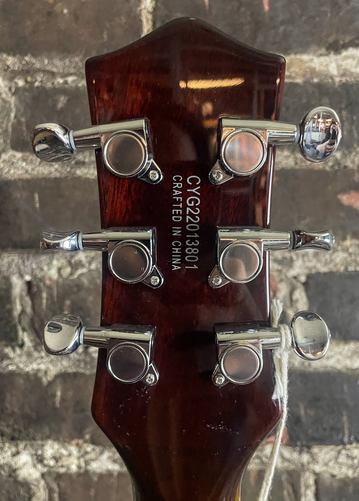 2022 G5220 Electromatic Jet BT Single Cut with V-stoptail -Dark Cherry Metallic (USED)