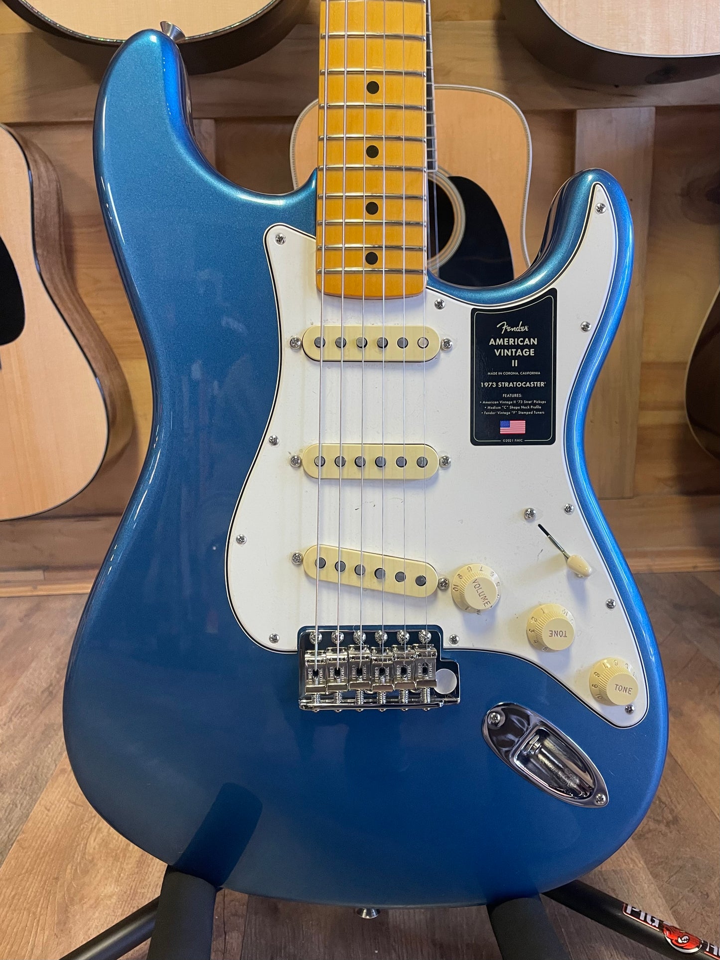 Fender American Vintage II 1973 Stratocaster Electric Guitar - Lake Placid Blue