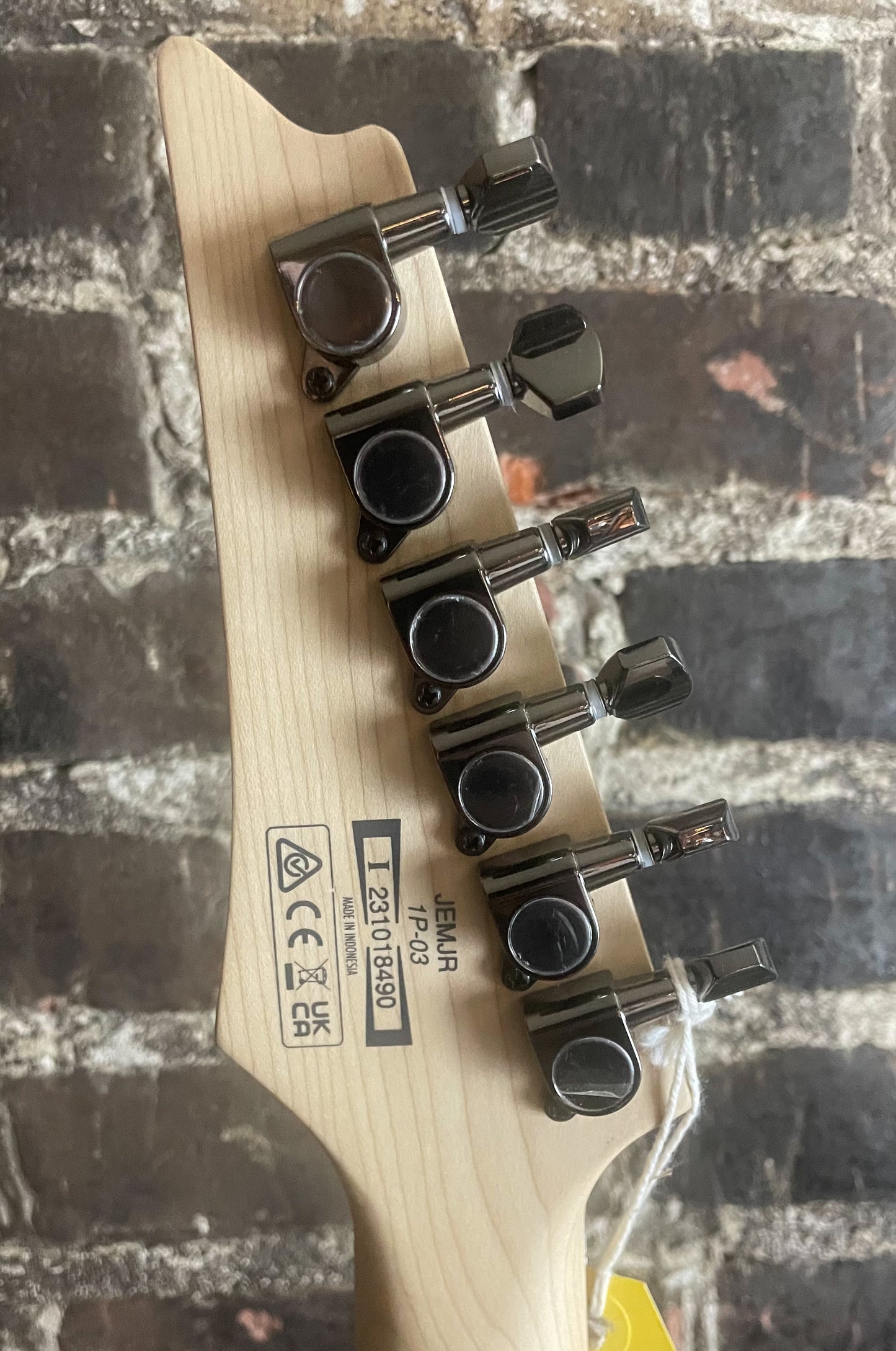 Ibanez Steve Vai Signature JEMJR - Black