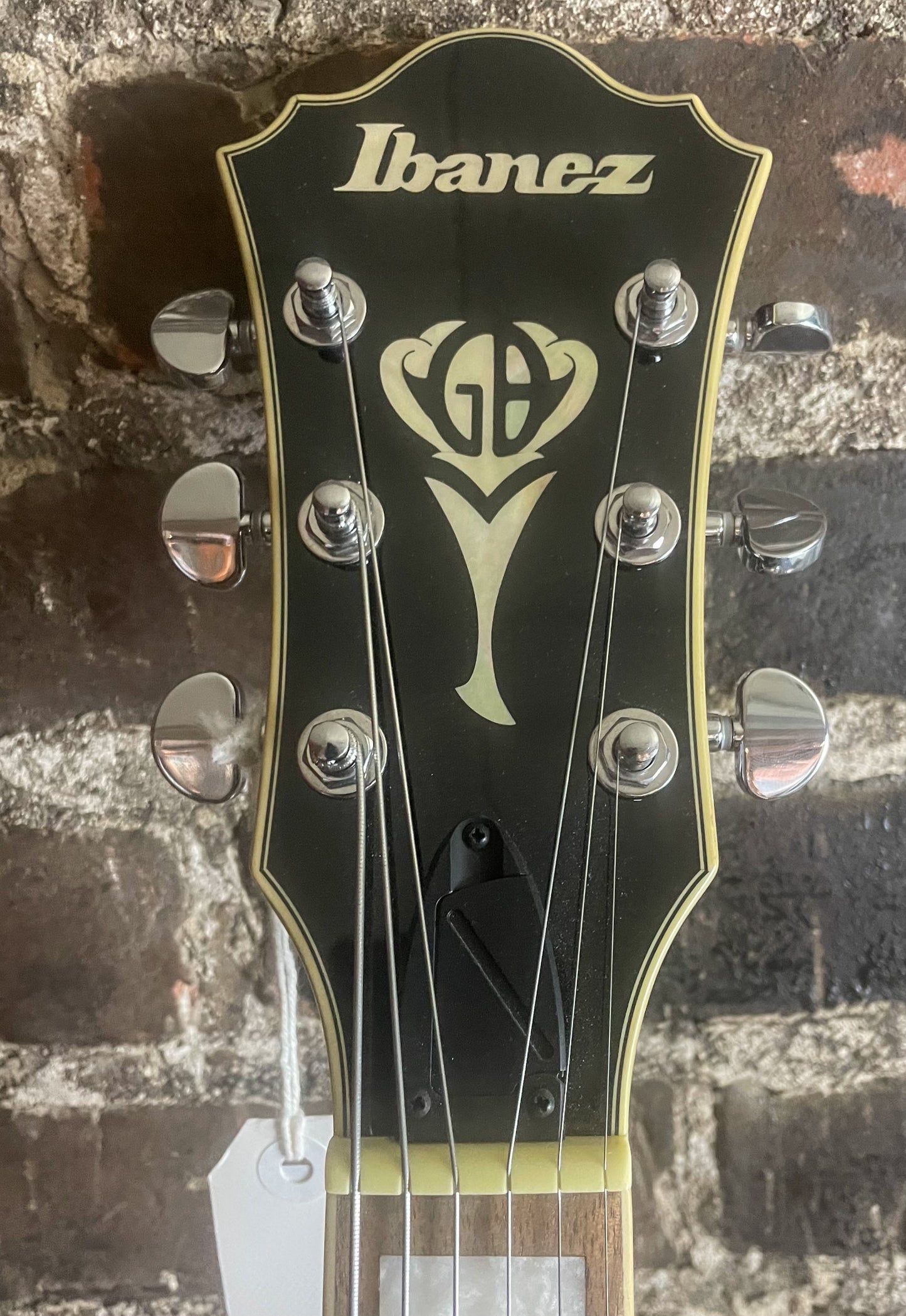 Ibanez George Benson Signature GB10EM - Antique Amber