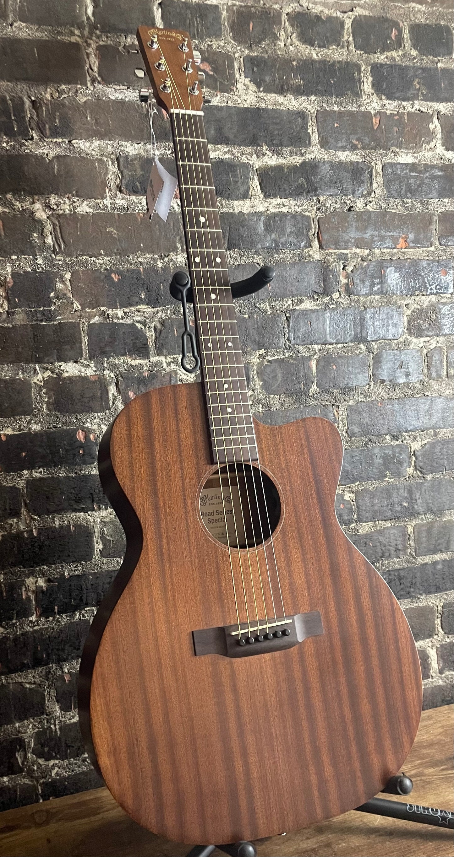 Martin 000C-10E Road Series Limited-Edition All-Sapele Auditorium Acoustic-Electric Guitar Dark Mahogany