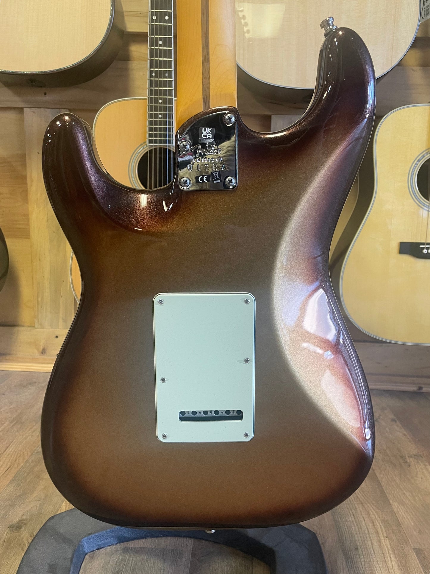 Fender American Ultra Stratocaster with Maple Fretboard - Mocha Burst