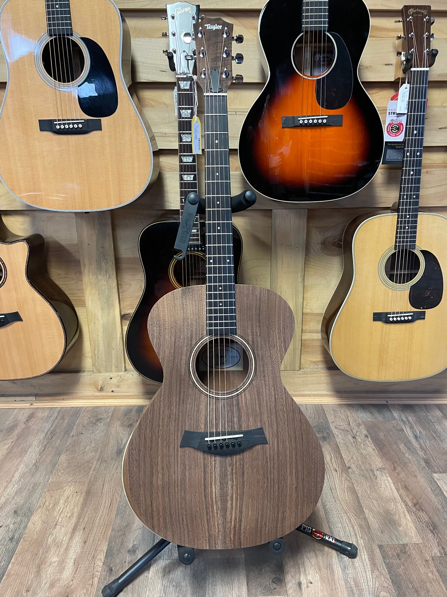 Taylor Academy 22e (NEW)