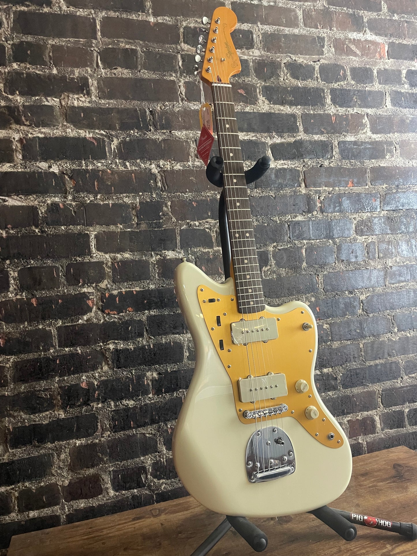 Squier J Mascis Signature Jazzmaster - Vintage White with Indian Laurel Fingerboard