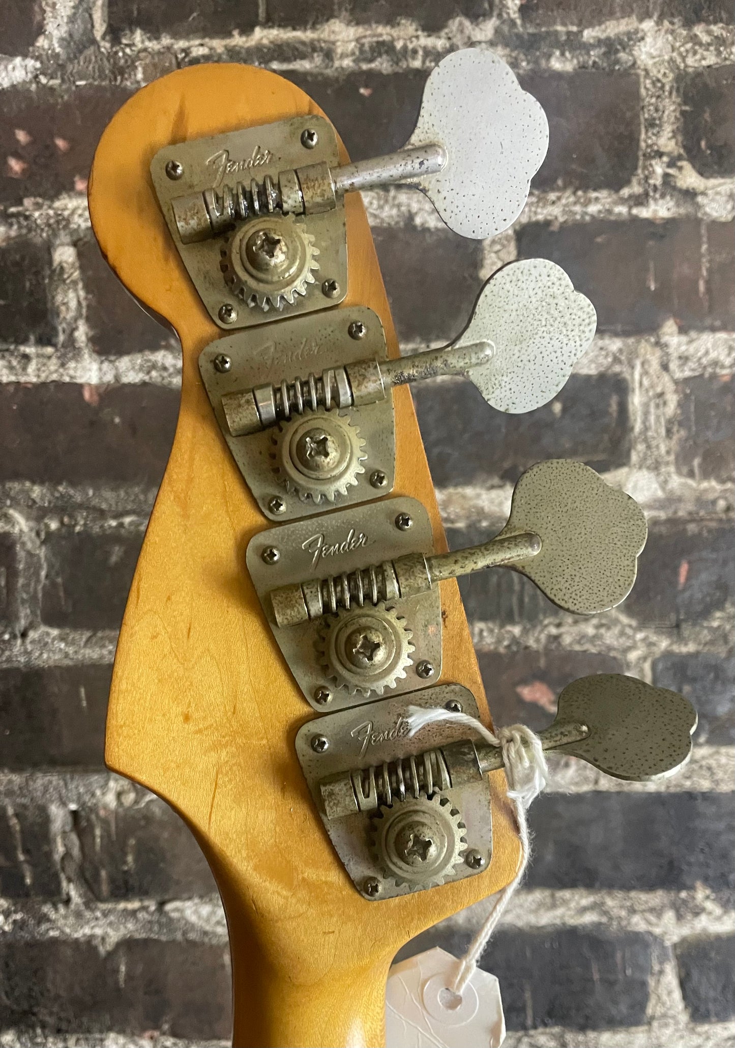 1971 Fender Precision Bass-Sunburst