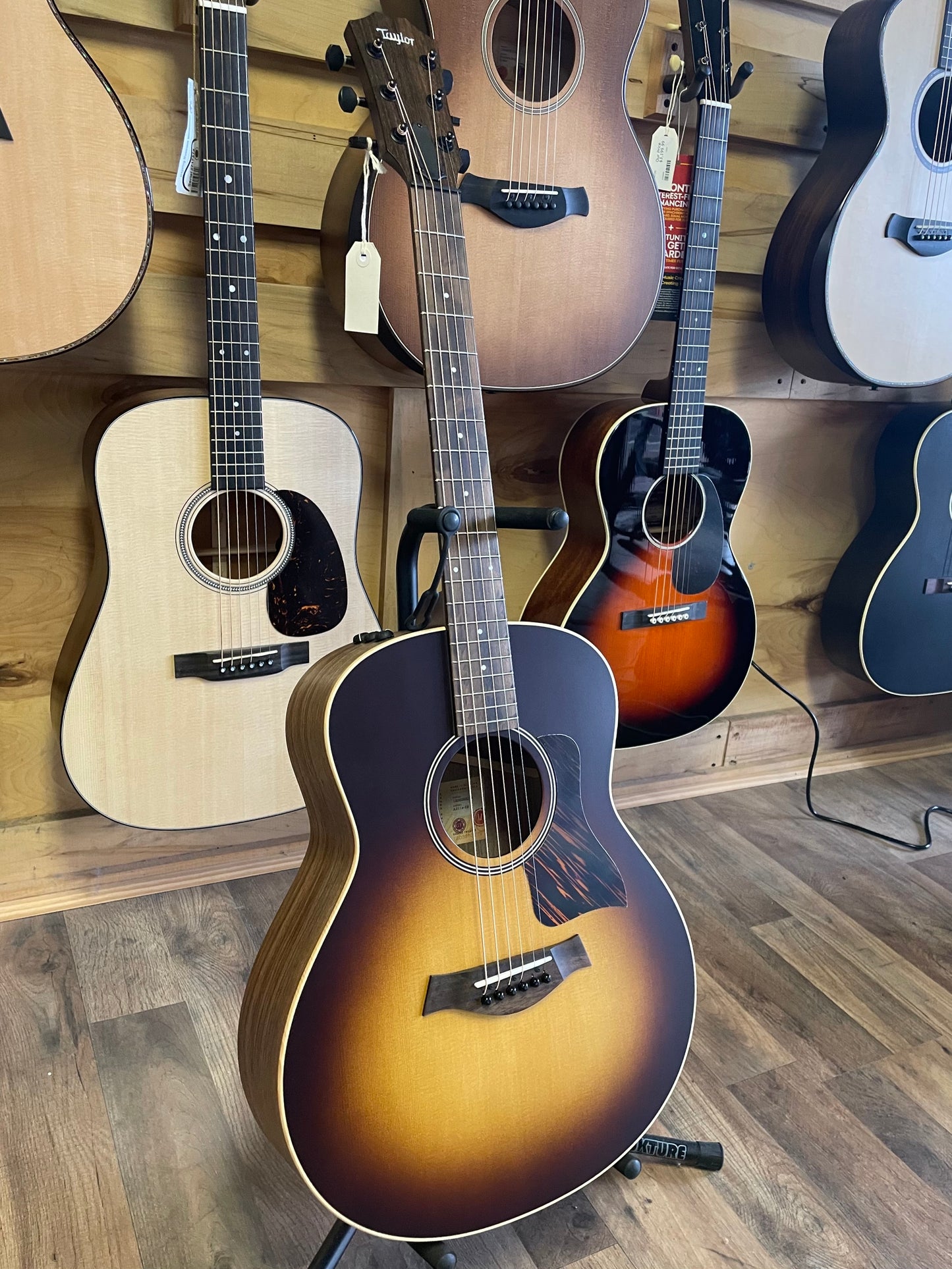 Taylor AD11e-SB