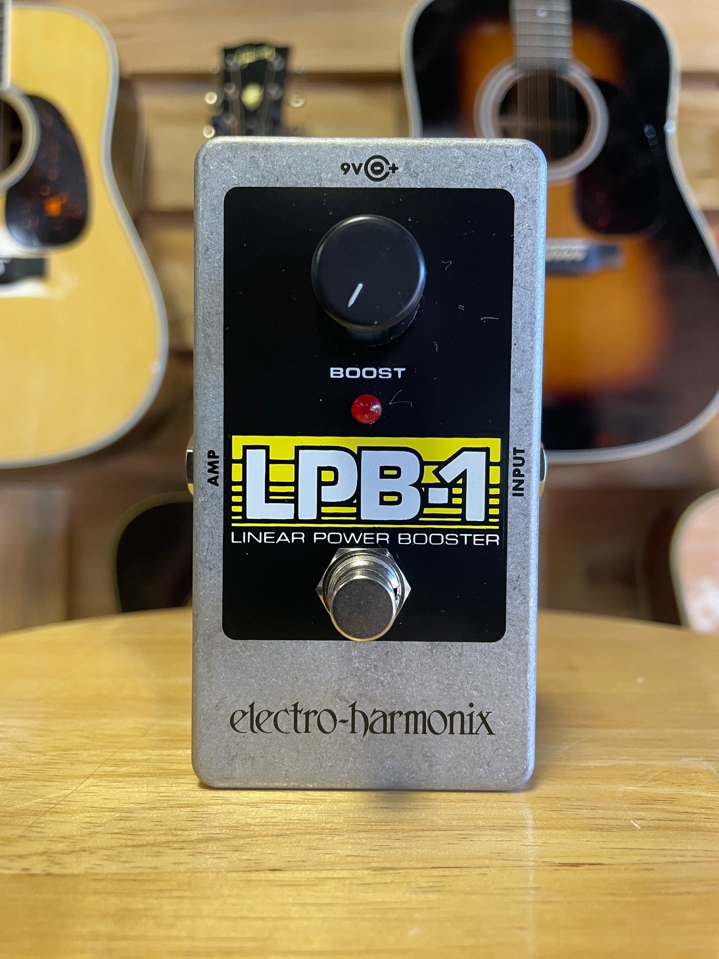 Electro-Harmonix LPB-1 Nano Linear Power Booster (NEW)