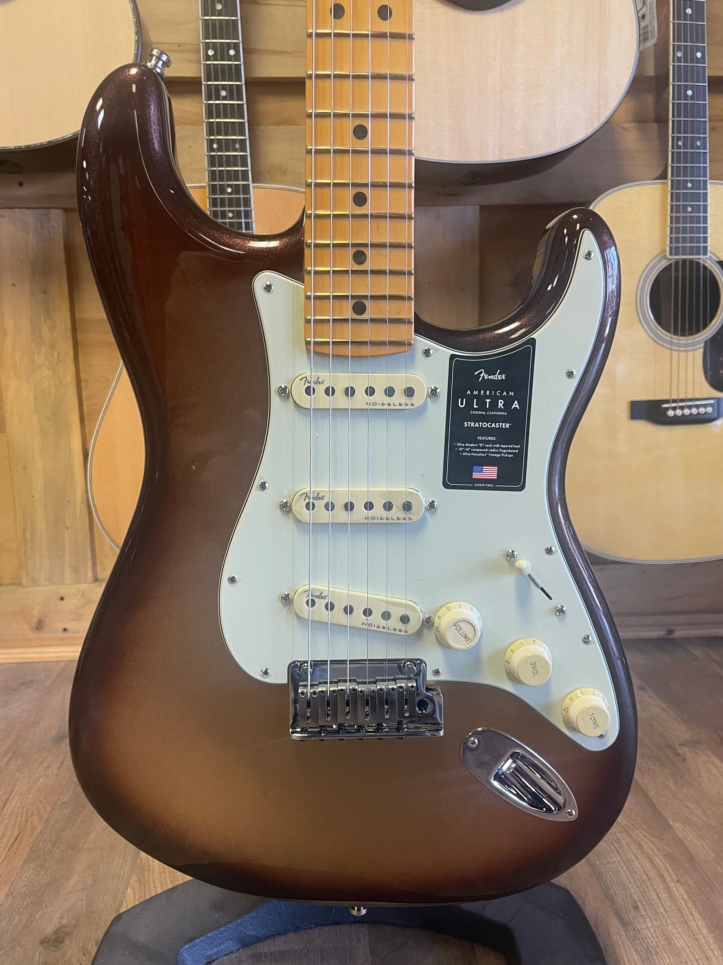 Fender American Ultra Stratocaster with Maple Fretboard - Mocha Burst