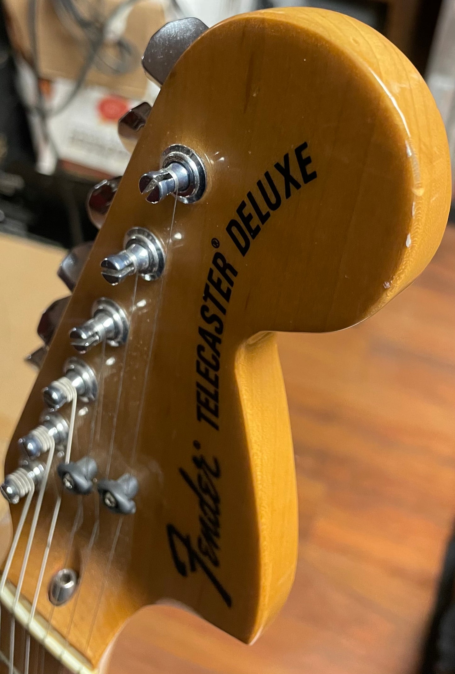 2005 Fender Classic Player Telecaster Deluxe (USED)