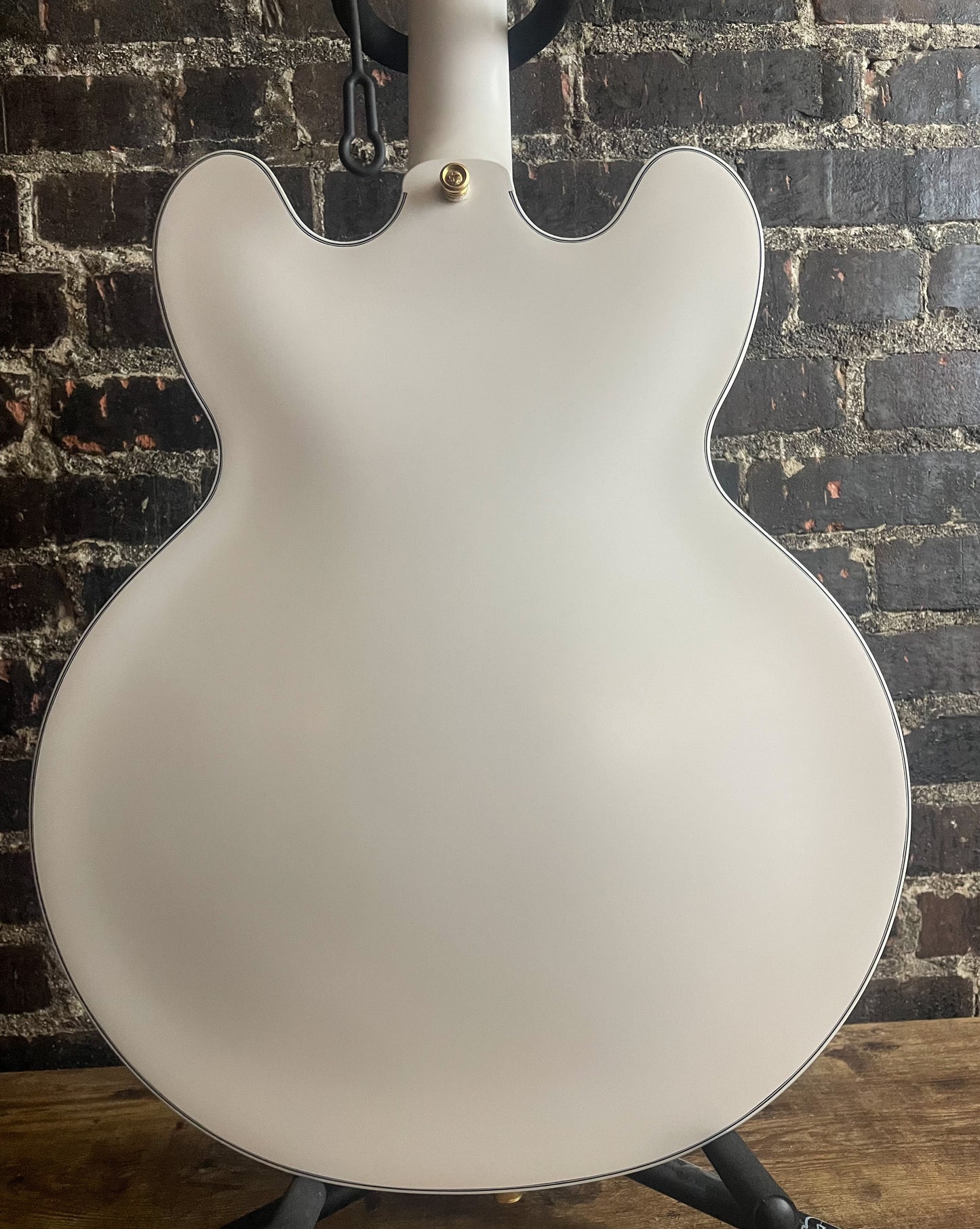 2022 Epiphone Emily Wolfe "White Wolfe" Sheraton - Aged Bone White (USED)