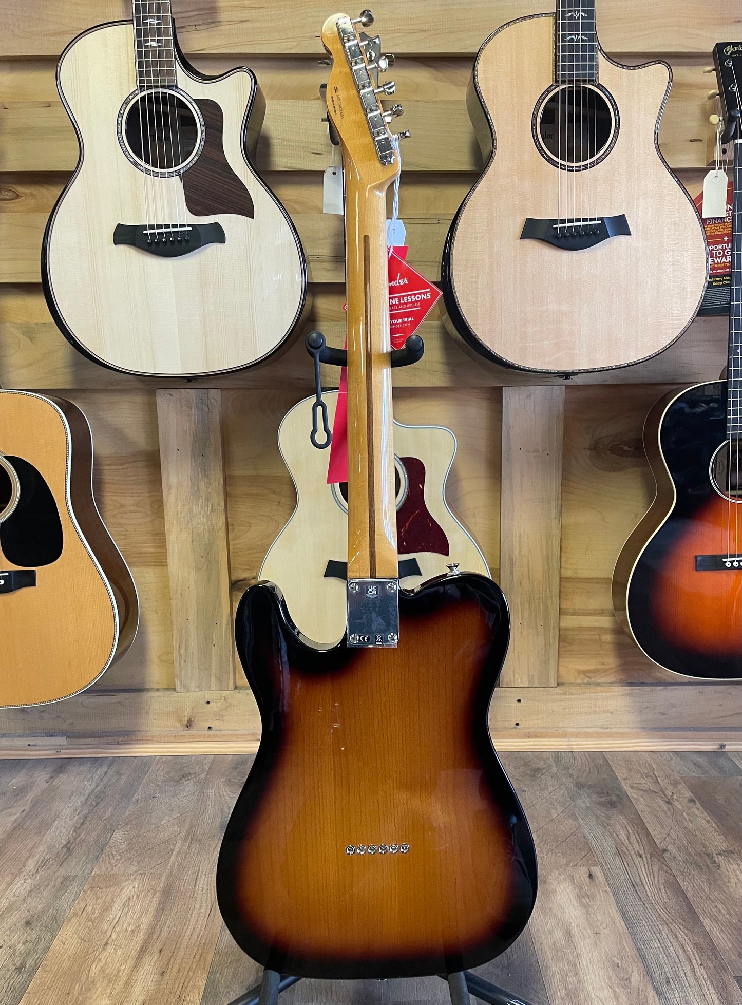 Fender Vintera II '50s Nocaster - 2-color Sunburst (NEW)