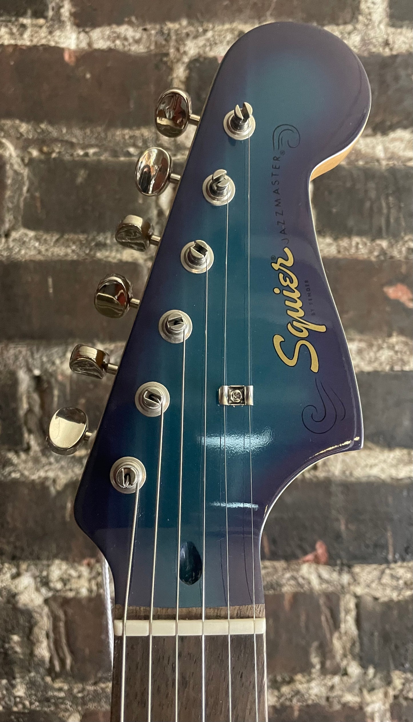 Squier Limited Edition Classic Vibe 60s Jazzmaster Guitar Competitive Burgundy