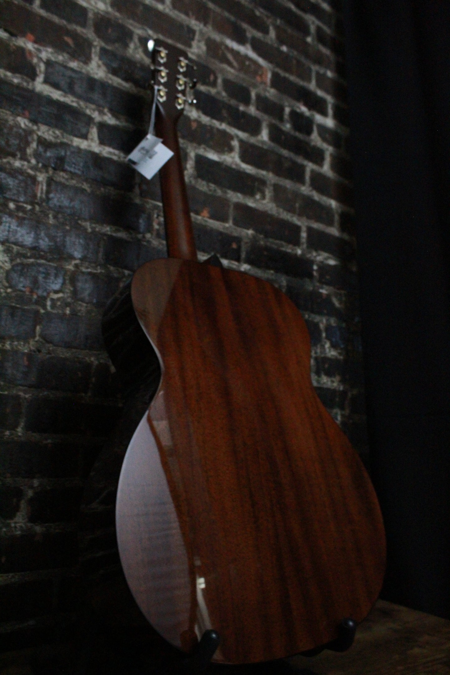Martin 000E Retro Plus Mahogany