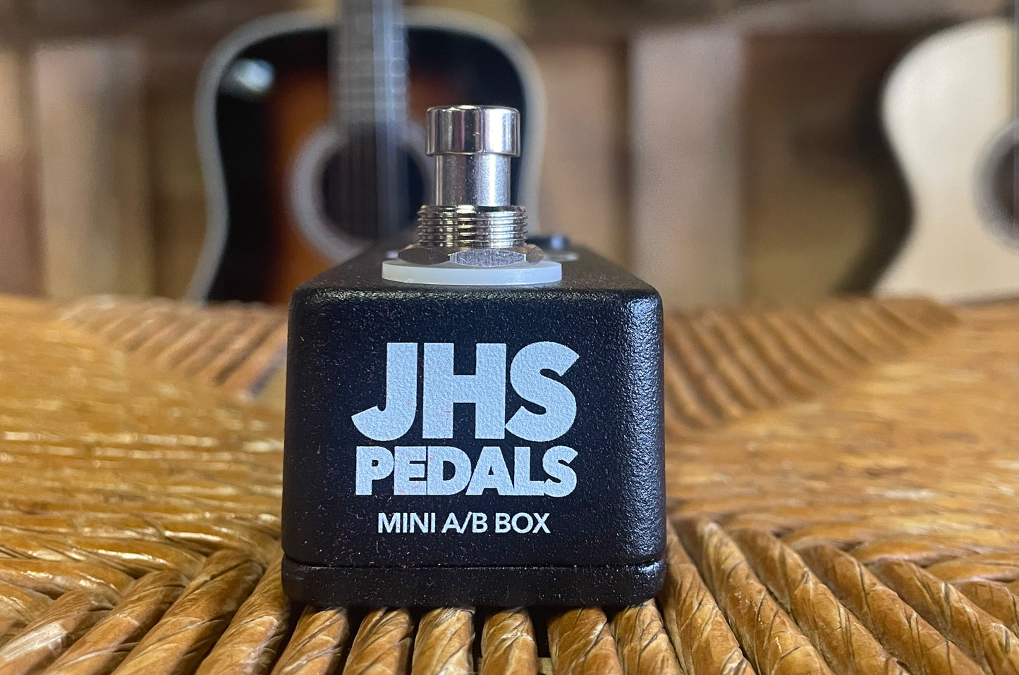 JHS Mini A/B Box 2-channel Line Switcher Pedal (NEW)