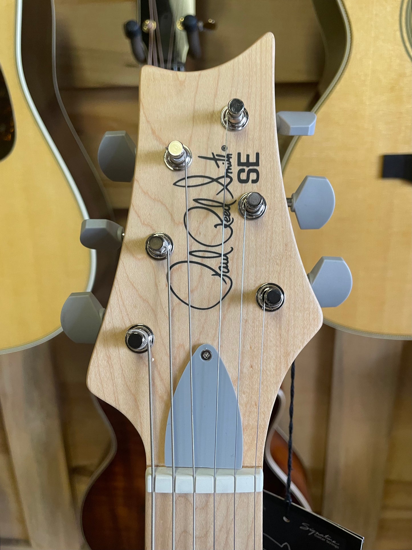 PRS SE Silver Sky Electric Guitar - Overland Gray with Maple Fingerboard (NEW)