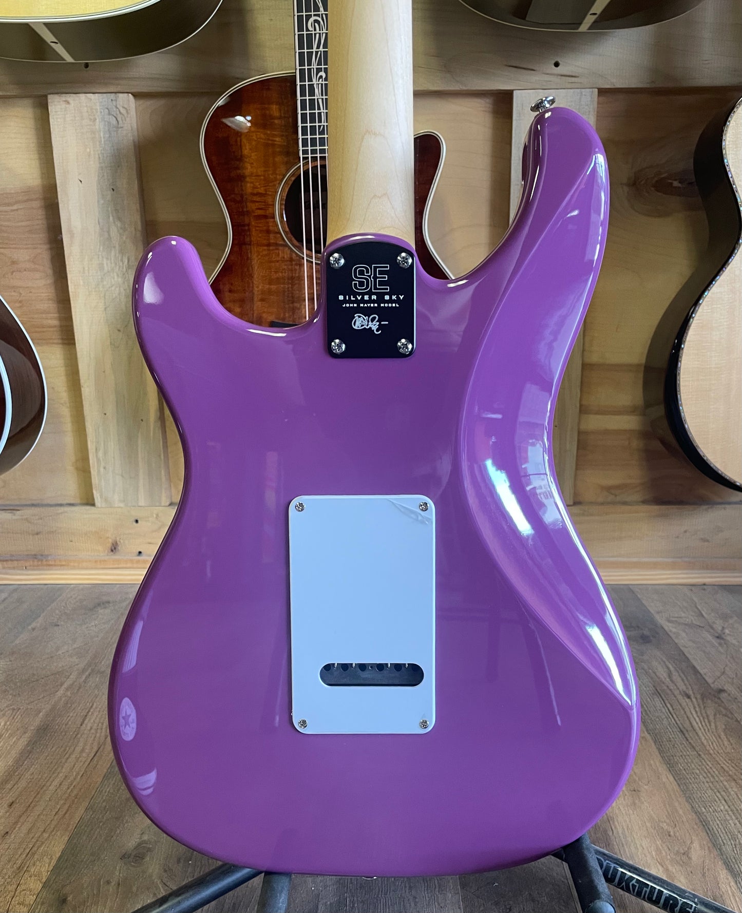 PRS SE Silver Sky Electric Guitar - Summit Purple with Maple Fingerboard