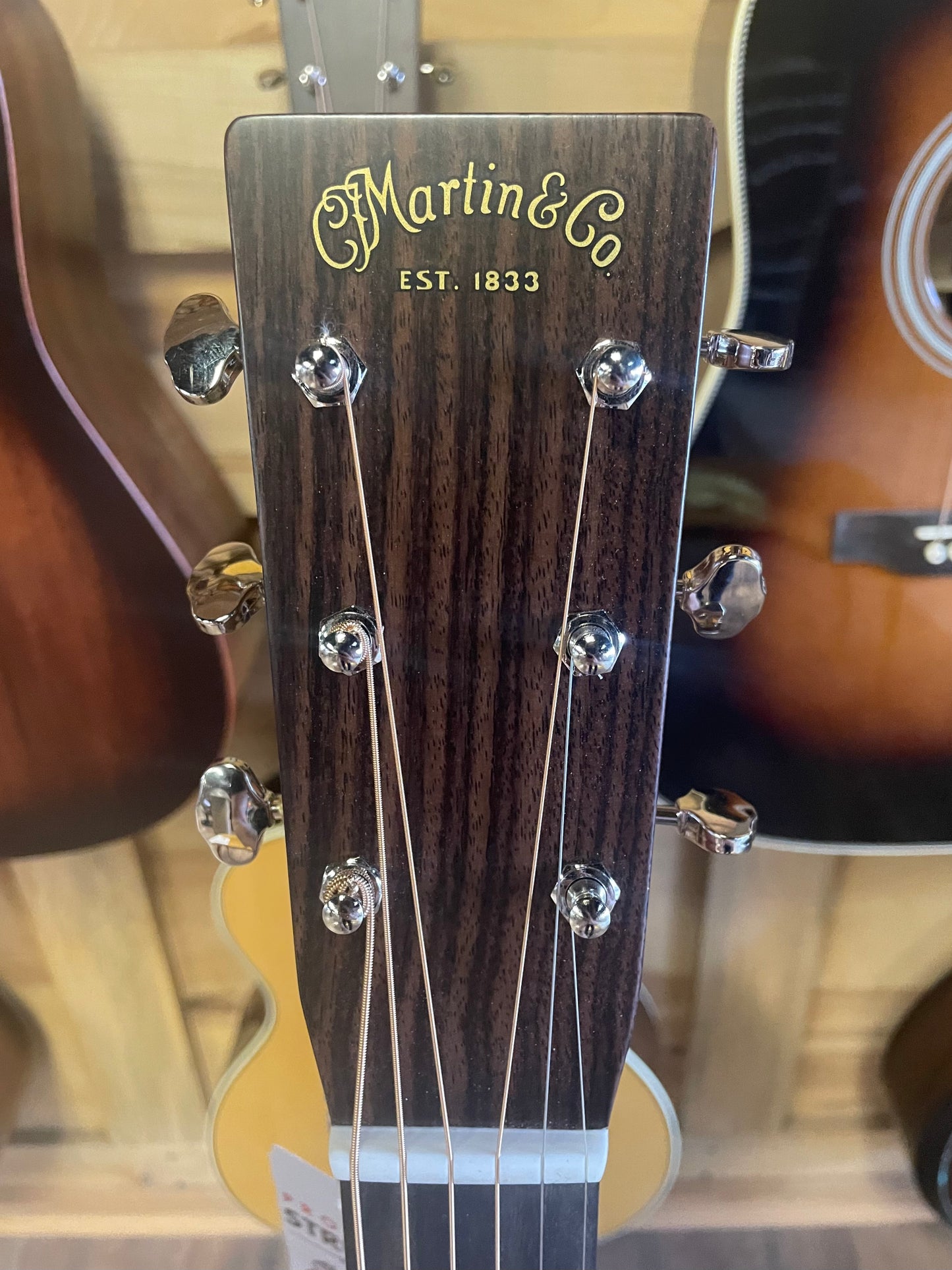 Martin OM-28- Ambertone (NEW)