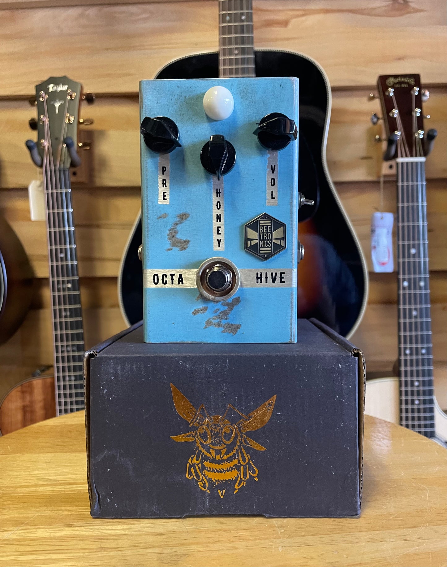 Beetronics FX OctaHive High Octave Fuzz Pedal