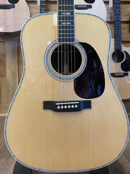 Martin D-41 Acoustic Guitar - Natural (NEW)