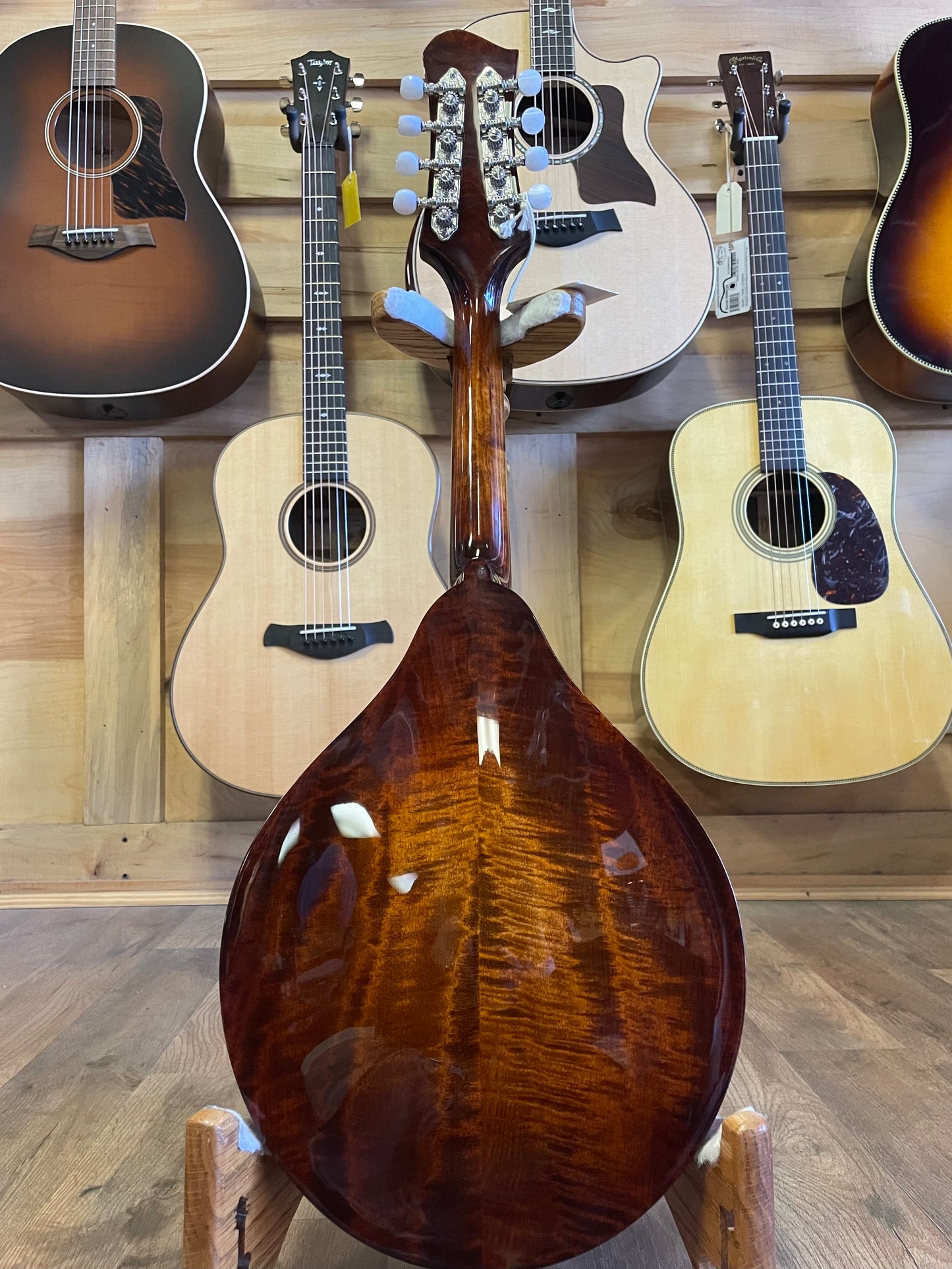 Eastman MD505-CS Mandolin (NEW)