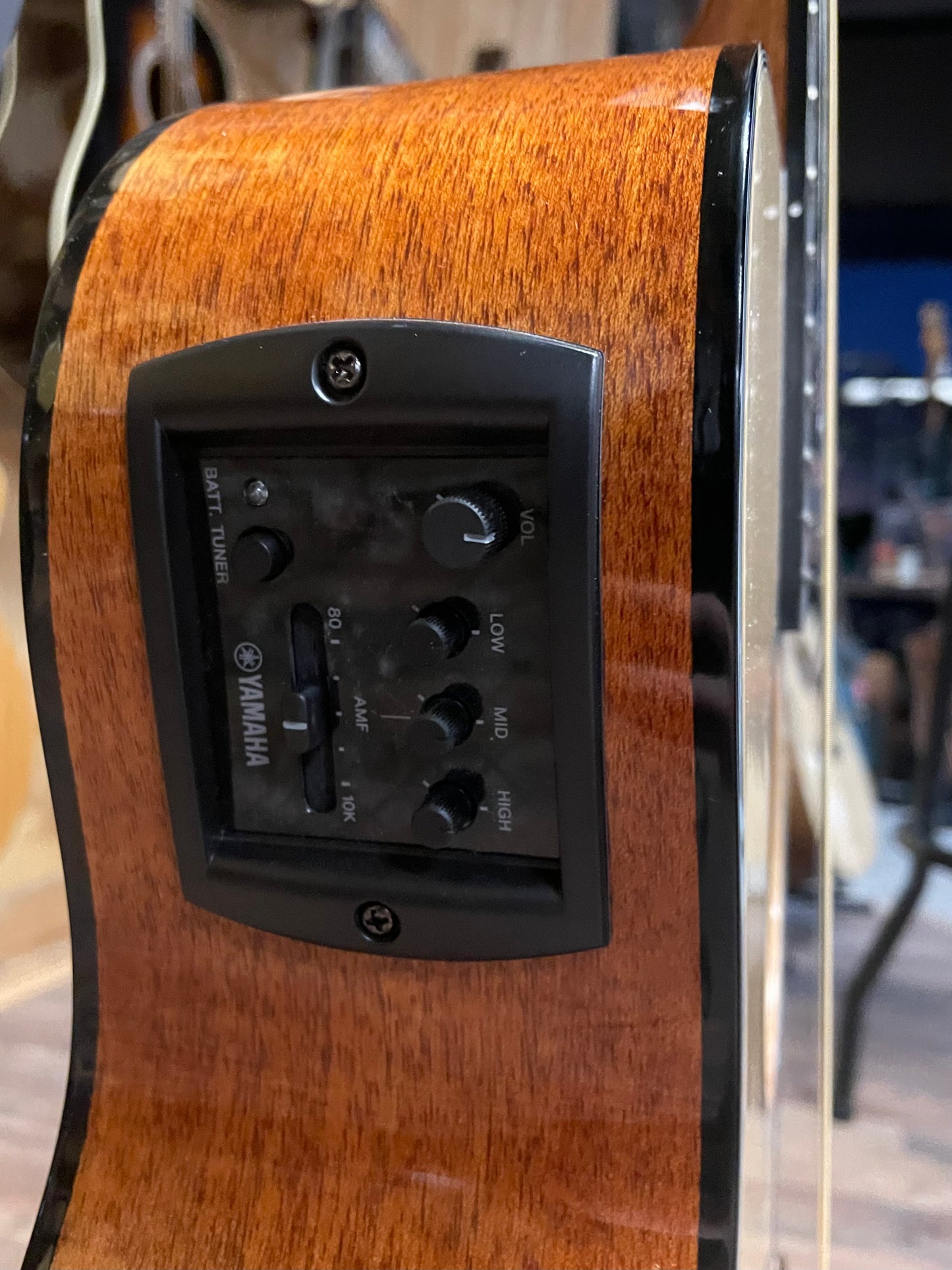 Yamaha FSX800C Concert Cutaway - Natural