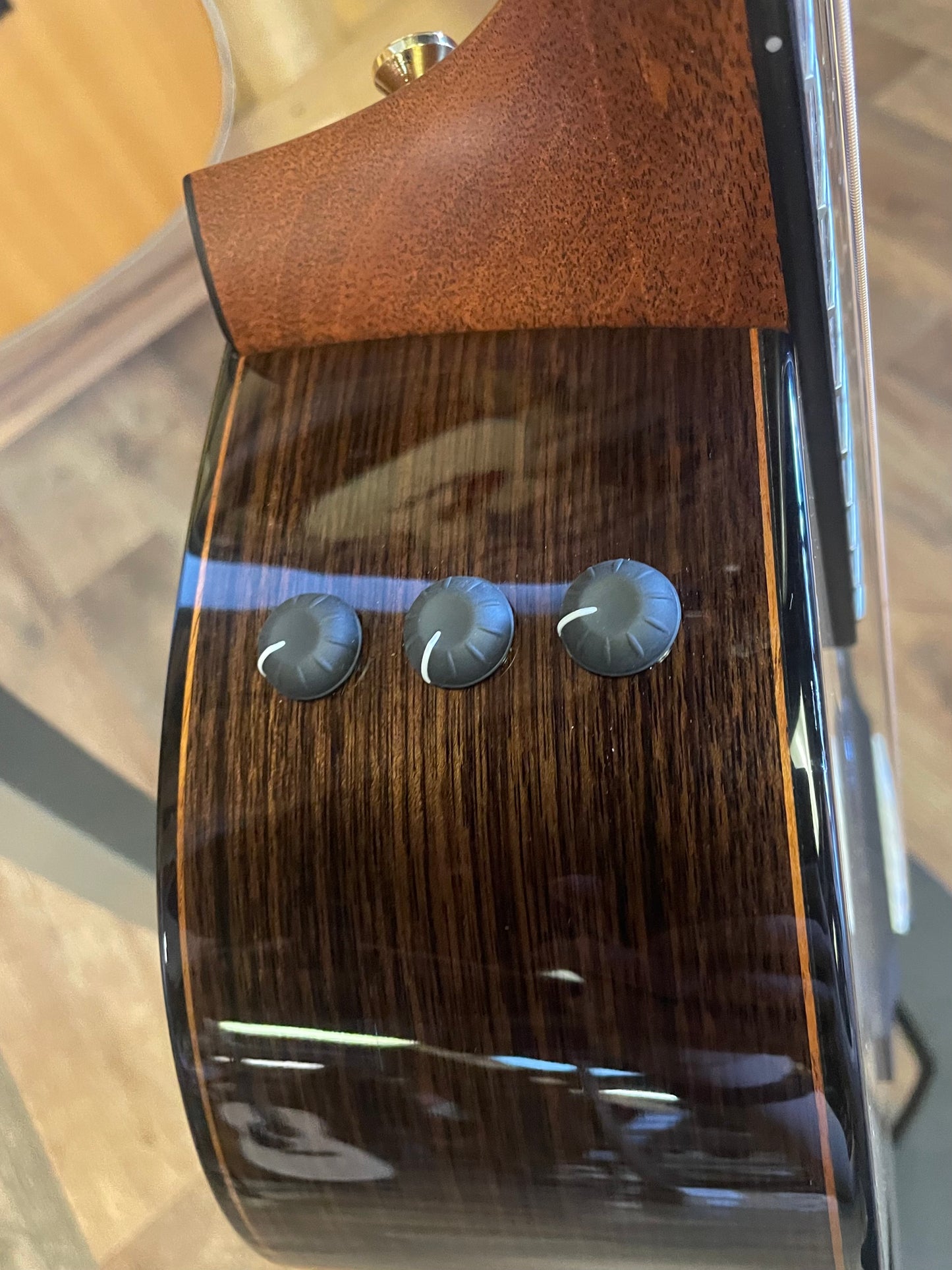 Taylor 914ce