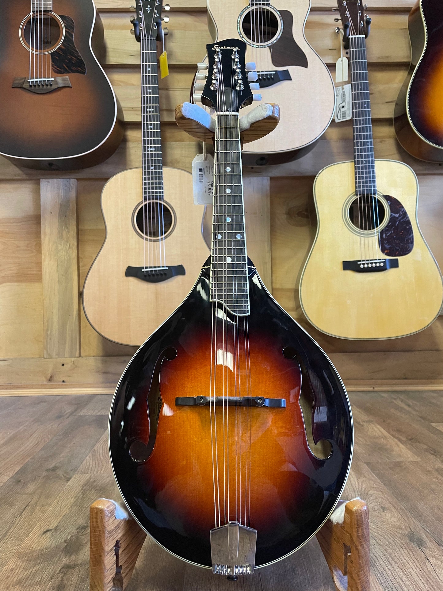 Eastman MD505-CS Mandolin (NEW)