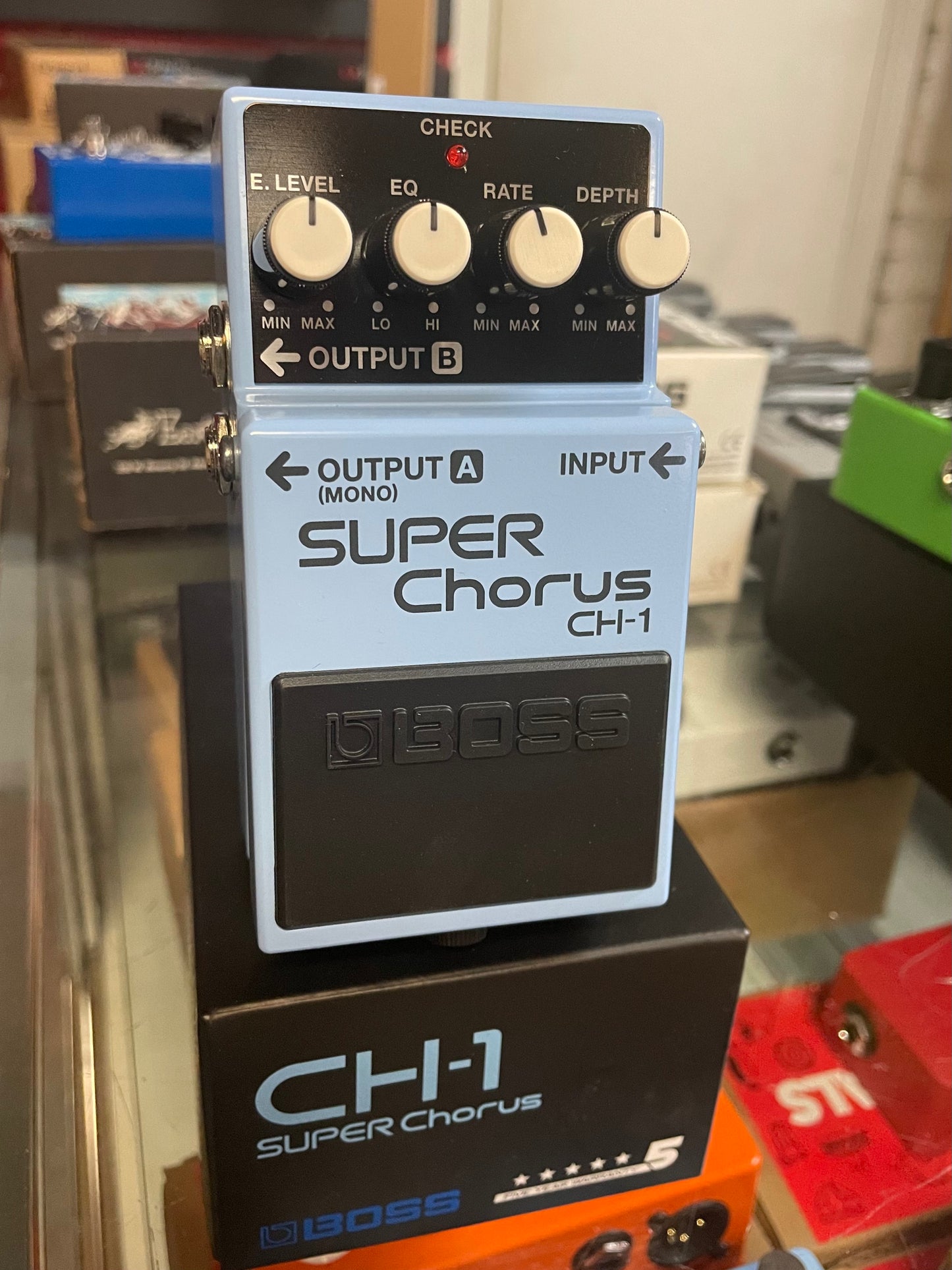 Boss CH-1 Super Chorus (NEW)