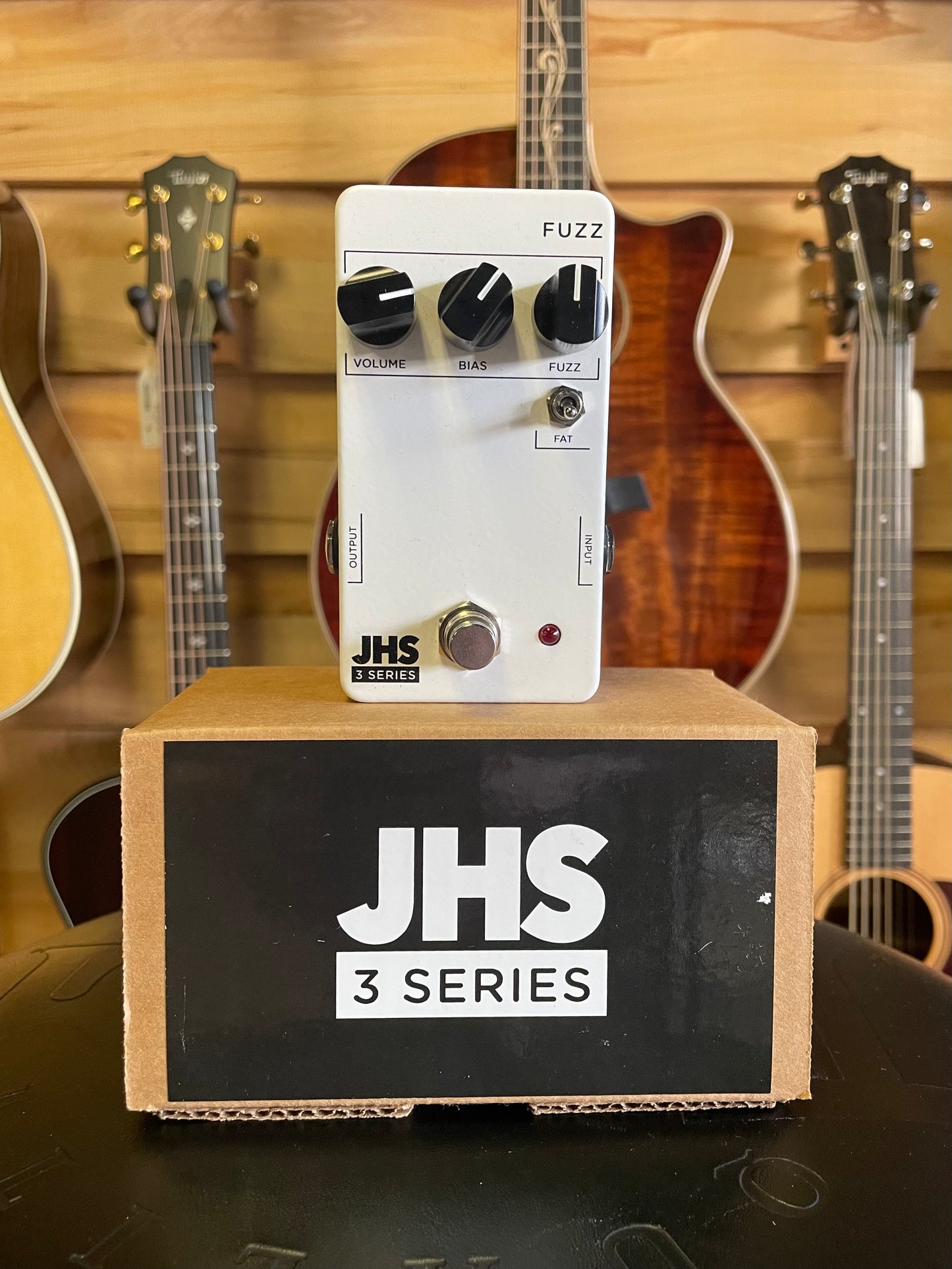 JHS 3 Series Fuzz Pedal (NEW)