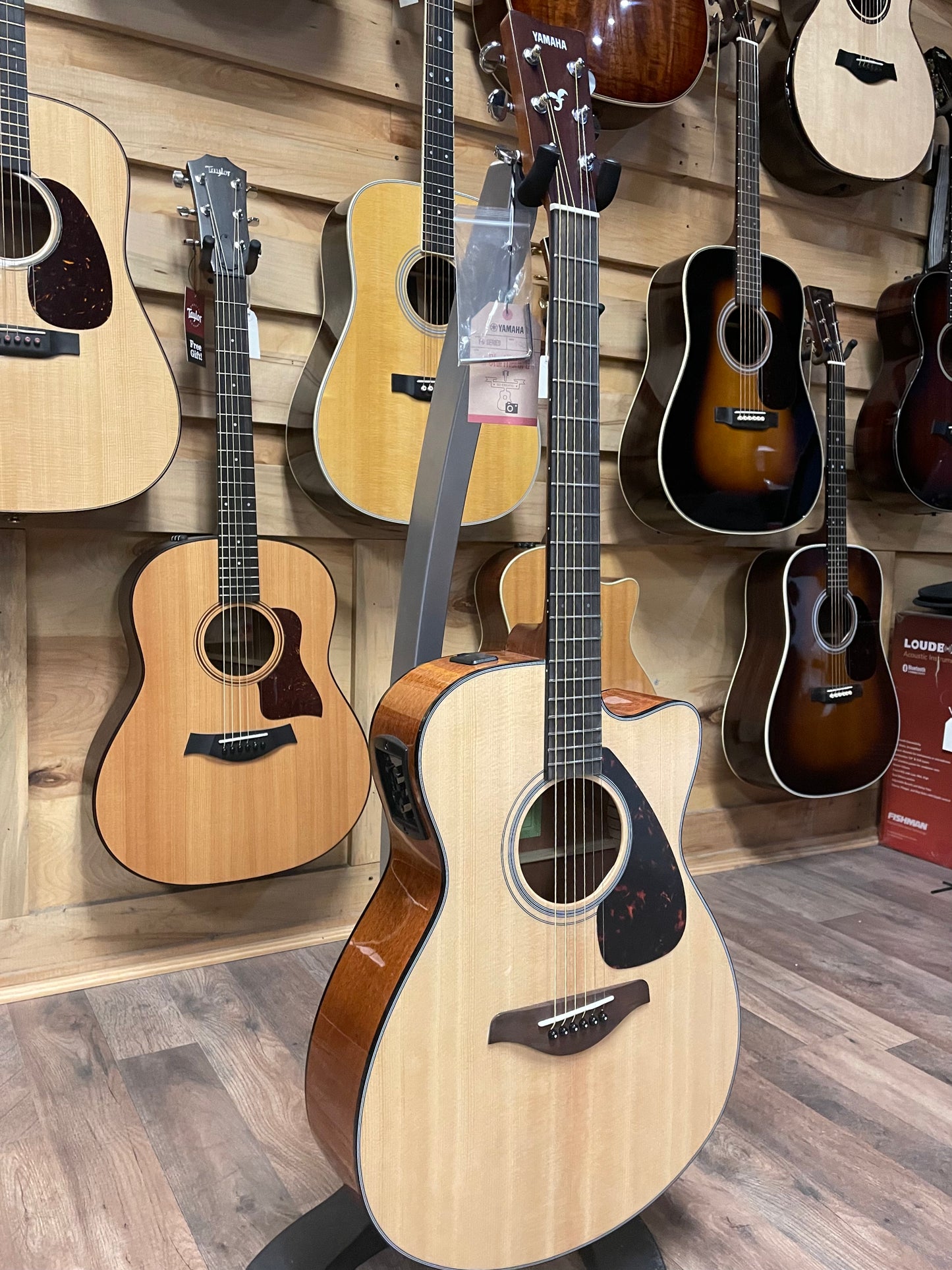 Yamaha FSX800C Concert Cutaway - Natural