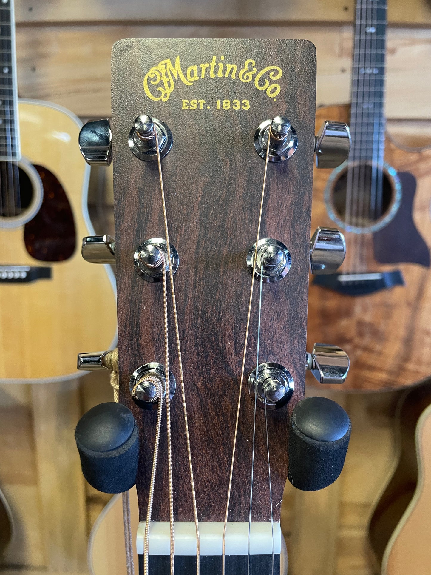 Martin D-10E Road Series - Natural Sapele (NEW)