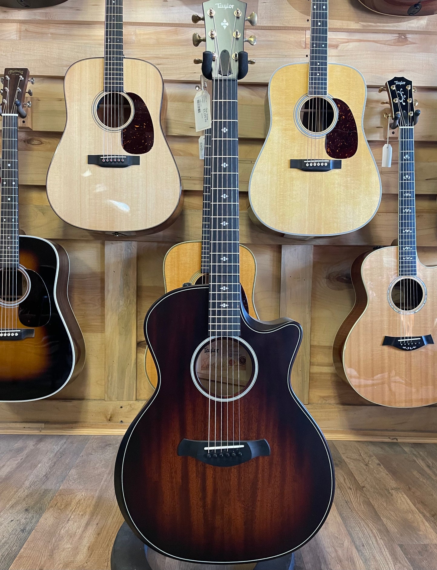 Taylor 324ce Builder's Edition (NEW)