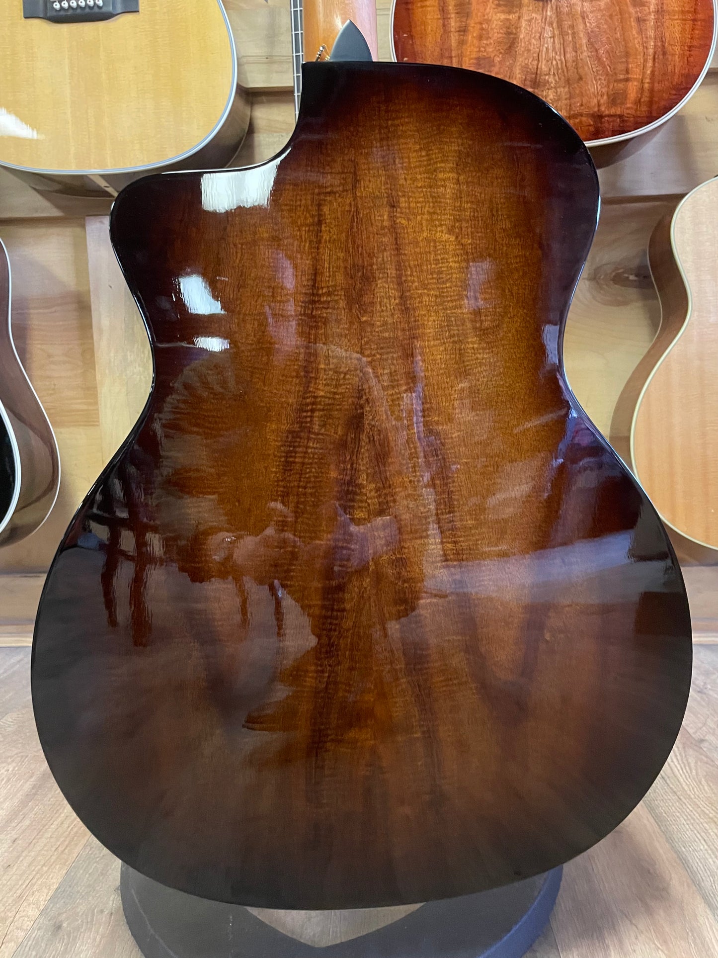 Taylor 224ce-K DLX (NEW)